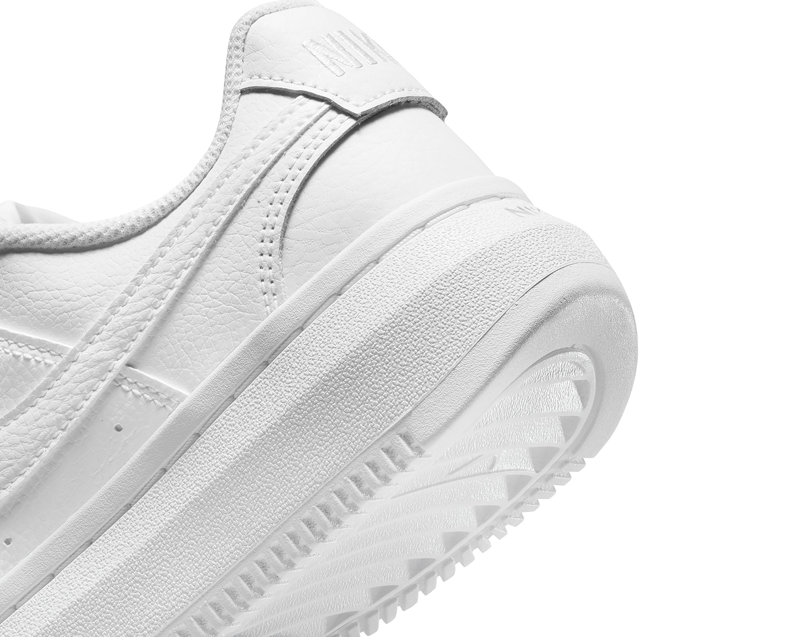 Foto 9 pulgar | Foto 8 | Tenis Nike Court Vision Alta para Mujer