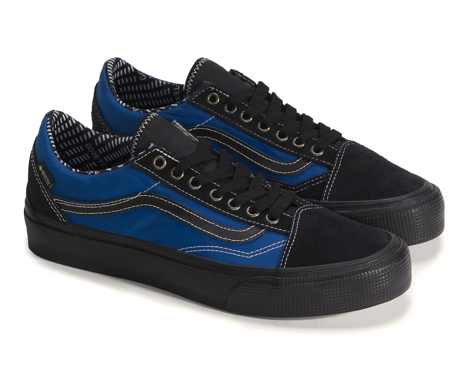 Foto 2 pulgar | Foto 1 | Tenis Vans Old Skool Gore-Tex para Hombre