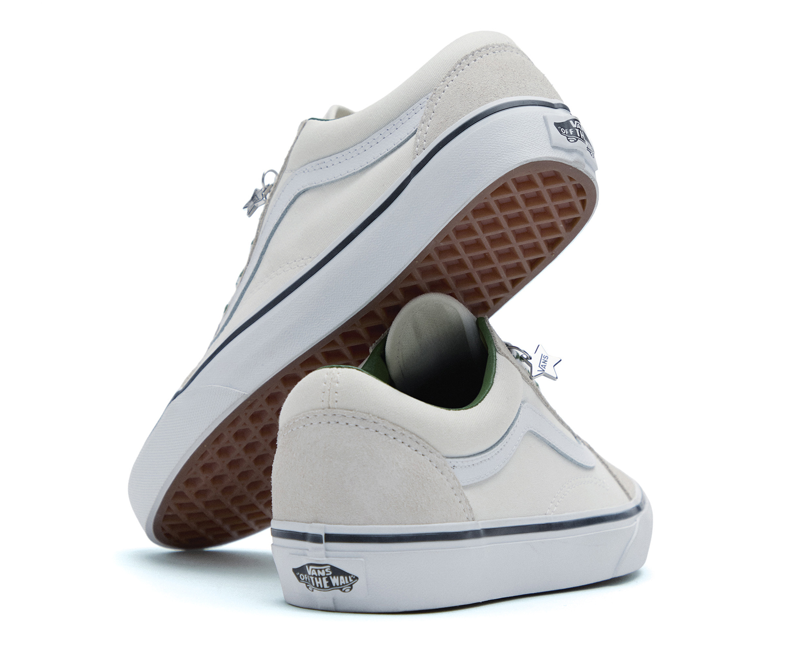 Foto 7 pulgar | Foto 6 | Tenis Vans Old Skool Juveniles