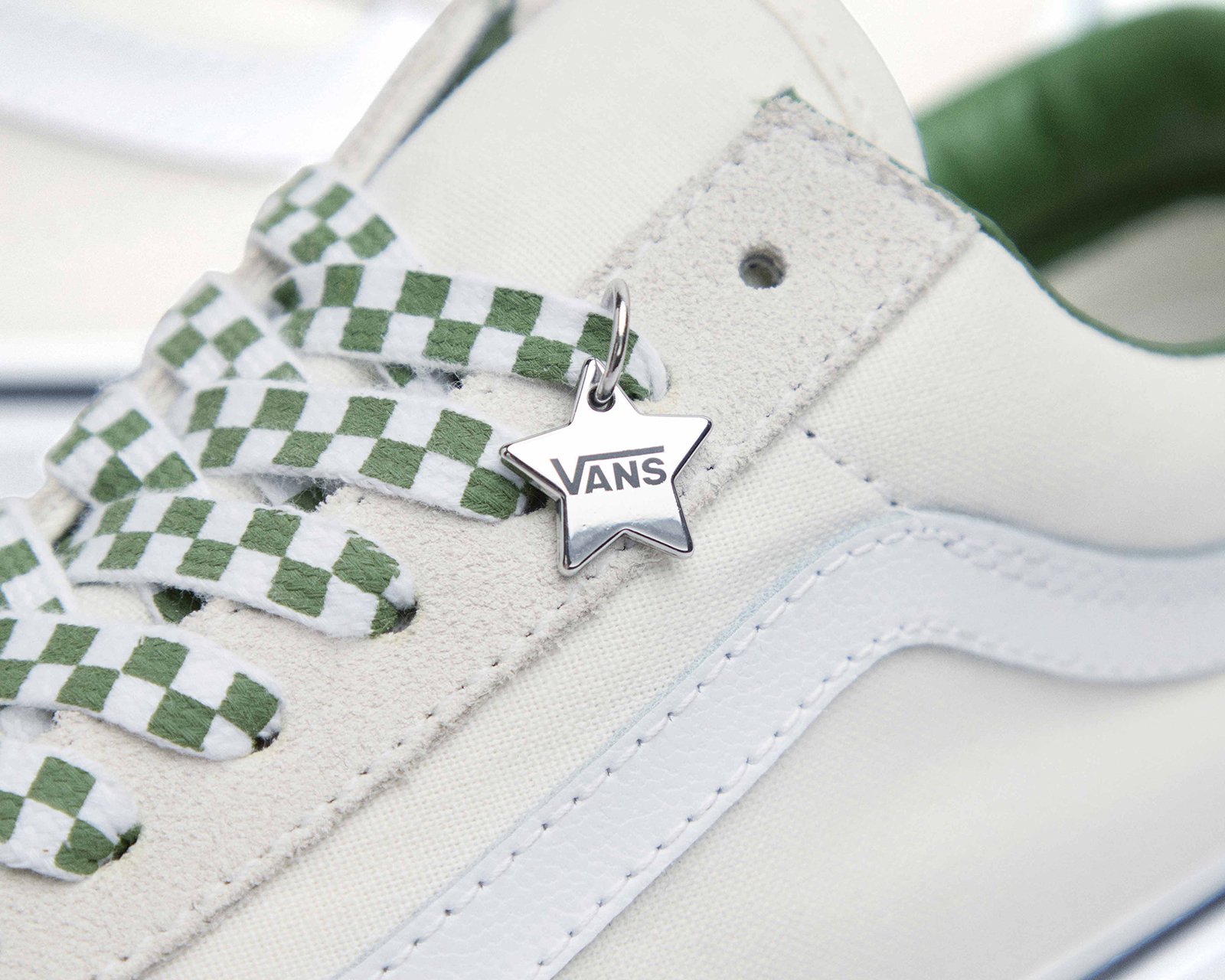 Foto 8 pulgar | Foto 7 | Tenis Vans Old Skool Juveniles