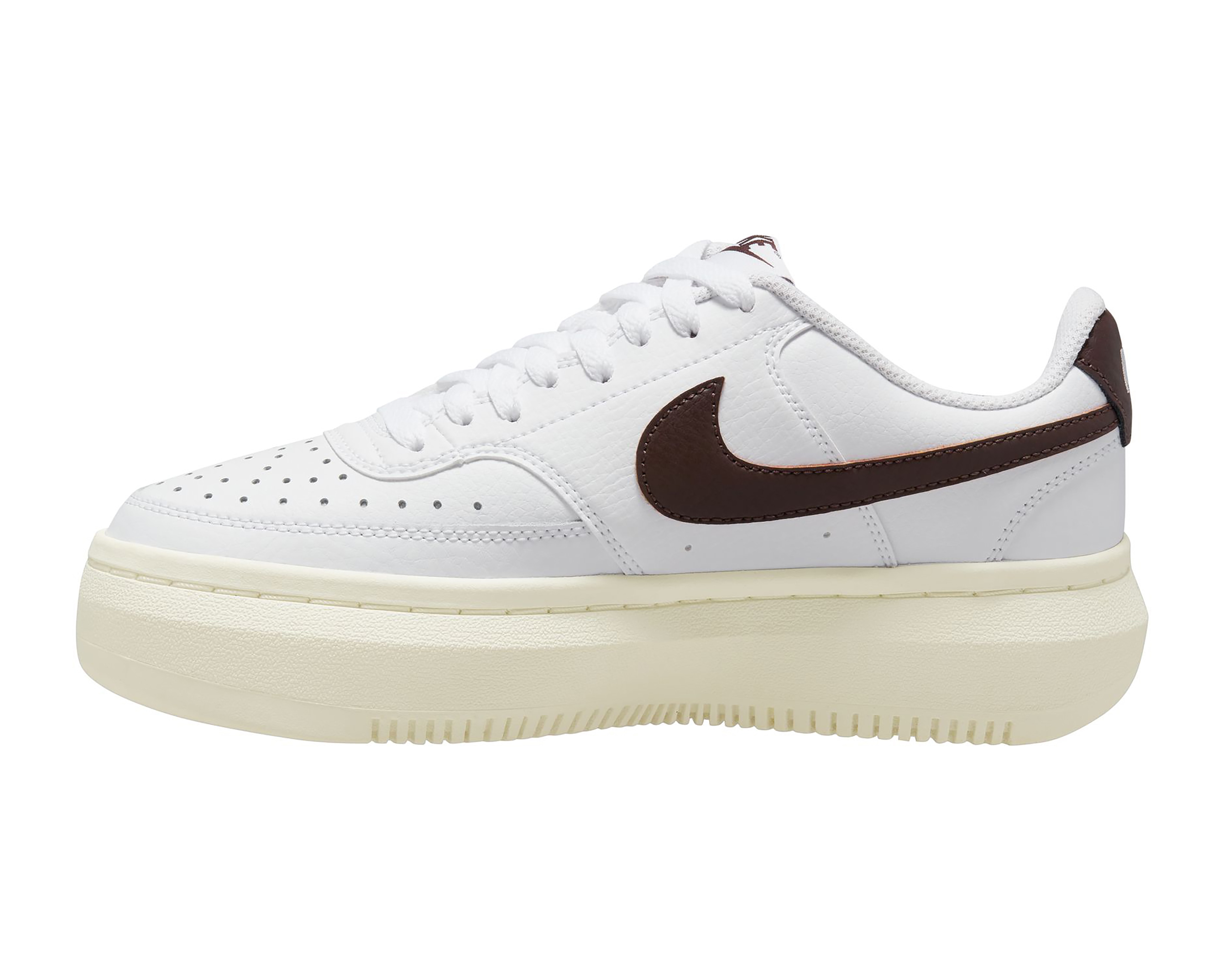 Tenis para Basquetbol Nike Court Vision Alta para Mujer