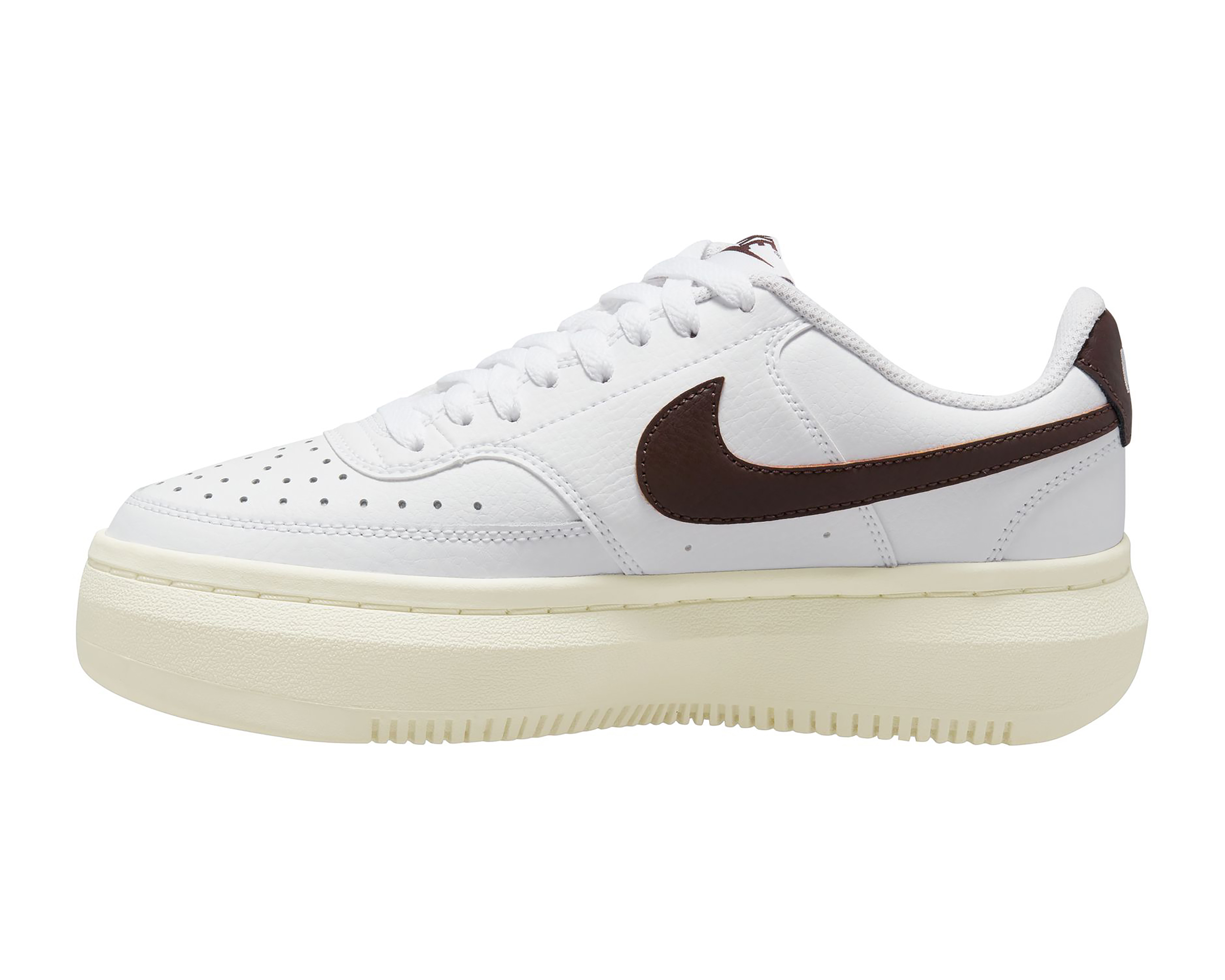 Tenis para Basquetbol Nike Court Vision Alta para Mujer