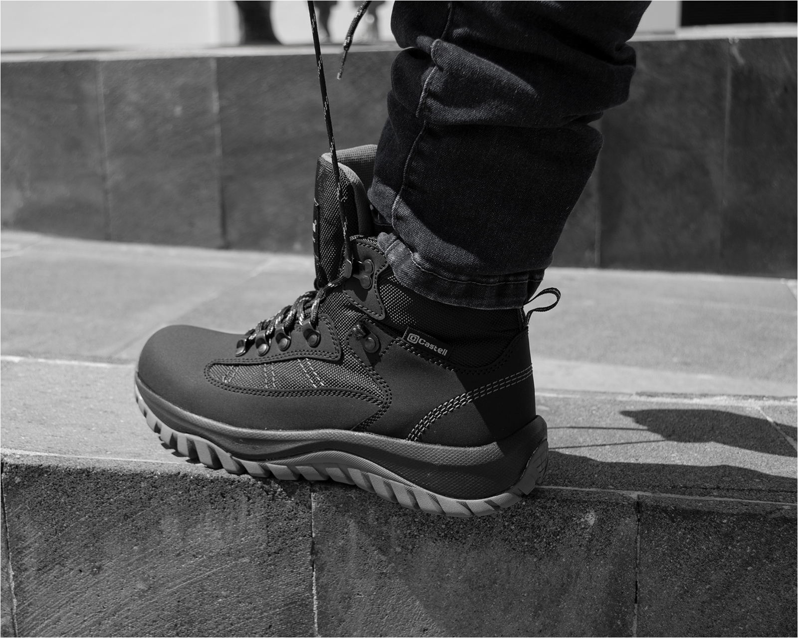 Foto 8 pulgar | Foto 7 | Botas Outdoor Omar Castell para Hombre