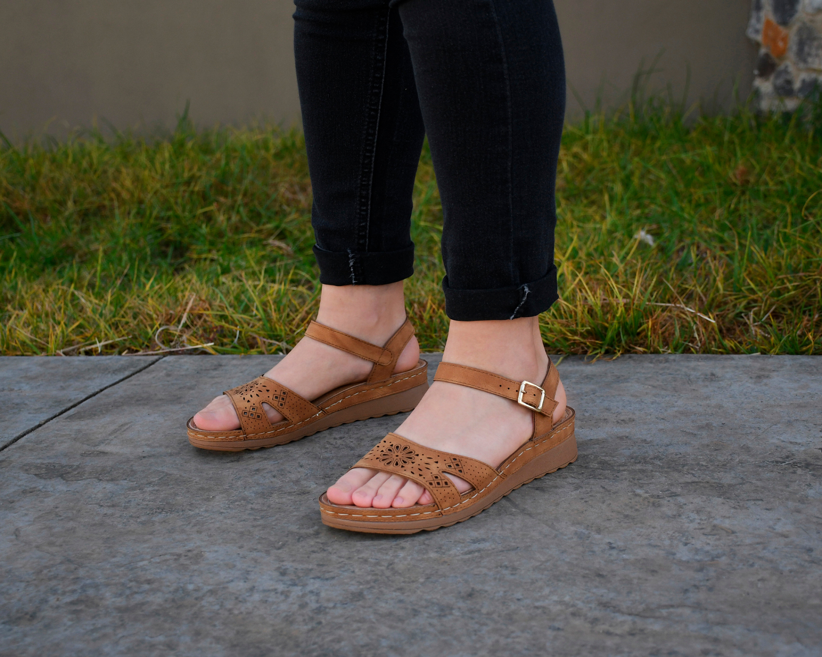 Foto 8 pulgar | Foto 7 | Sandalias Confort Lady Sun Conforto para Mujer