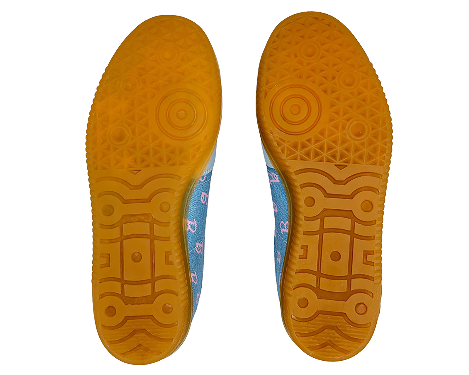 Foto 3 pulgar | Foto 2 | Tenis Casuales Barbie para Mujer