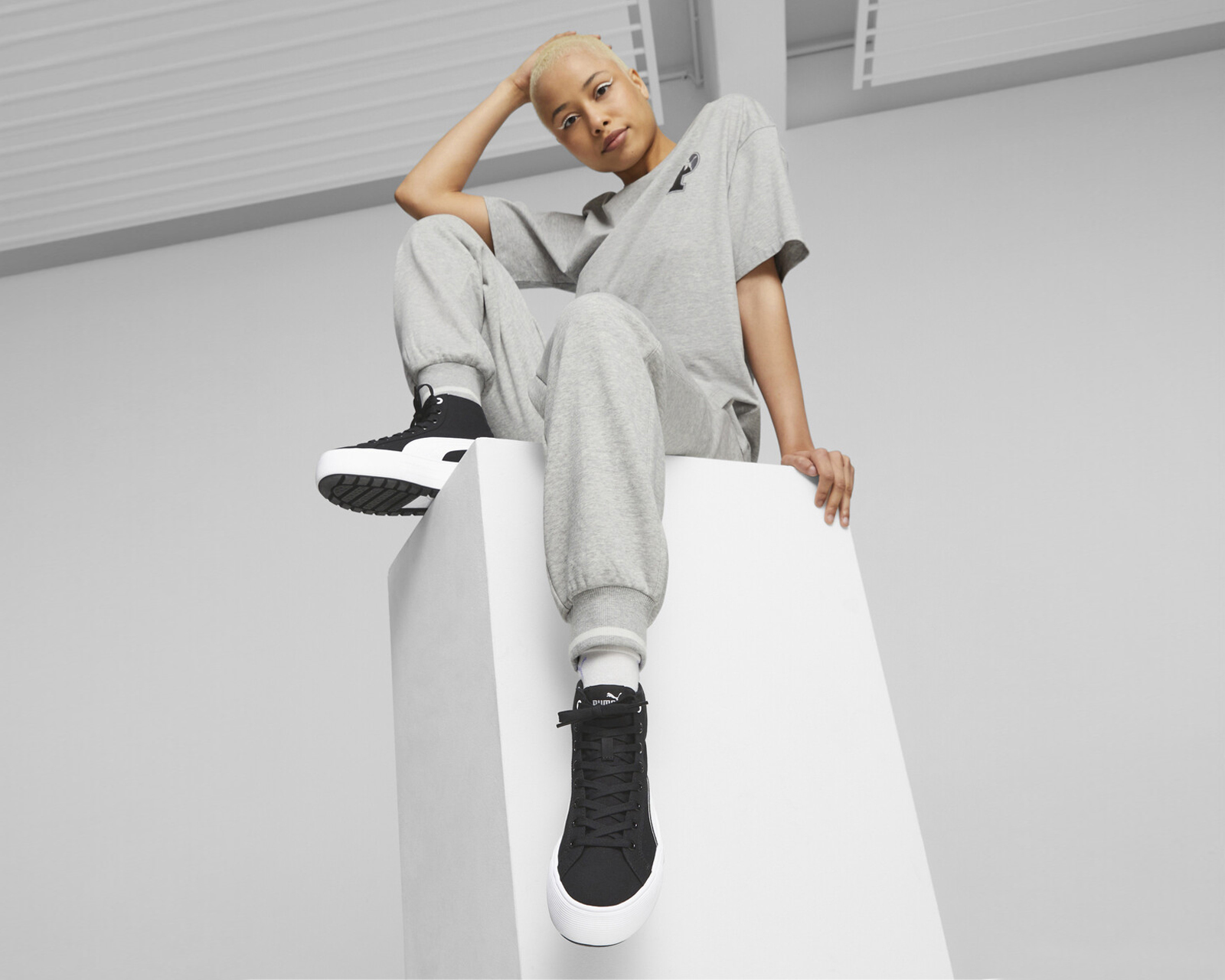 Foto 8 | Foto 8 | Tenis Puma Kaia 2.0 Mid para Mujer