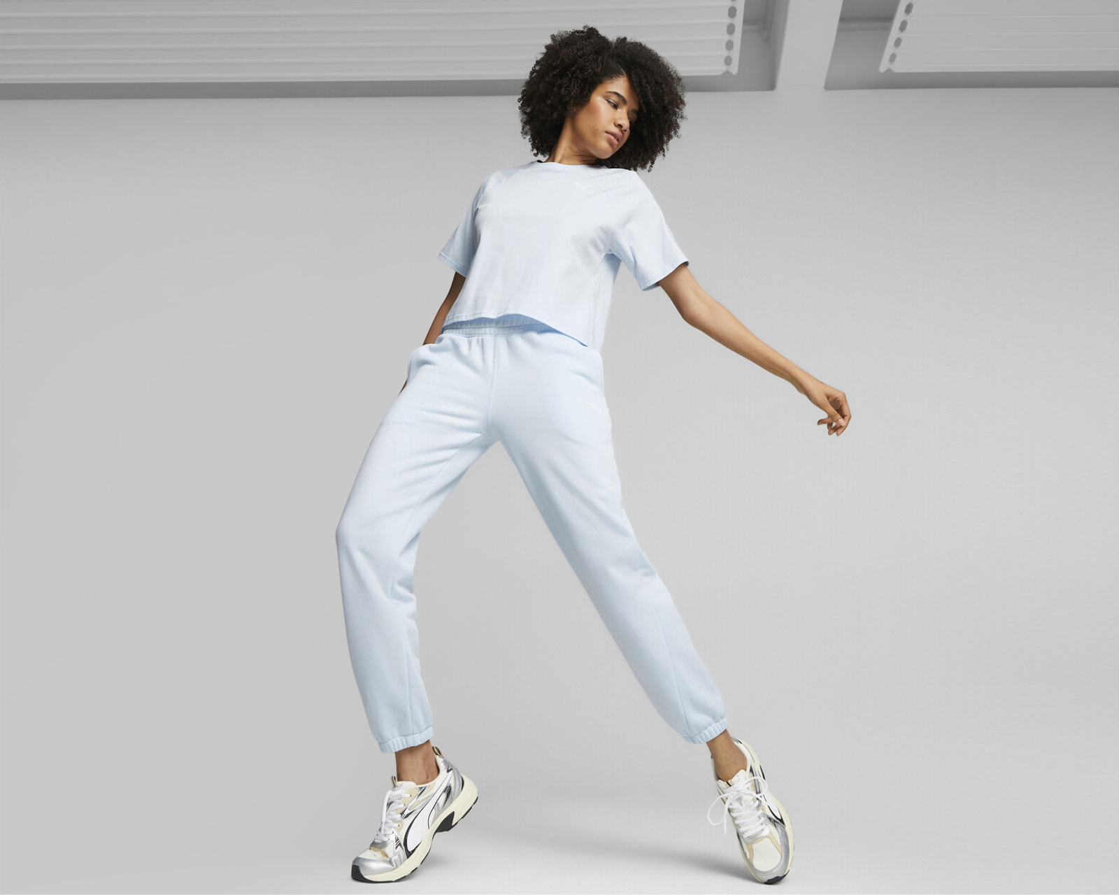 Foto 9 pulgar | Foto 8 | Tenis Puma Milenio Tech para Hombre