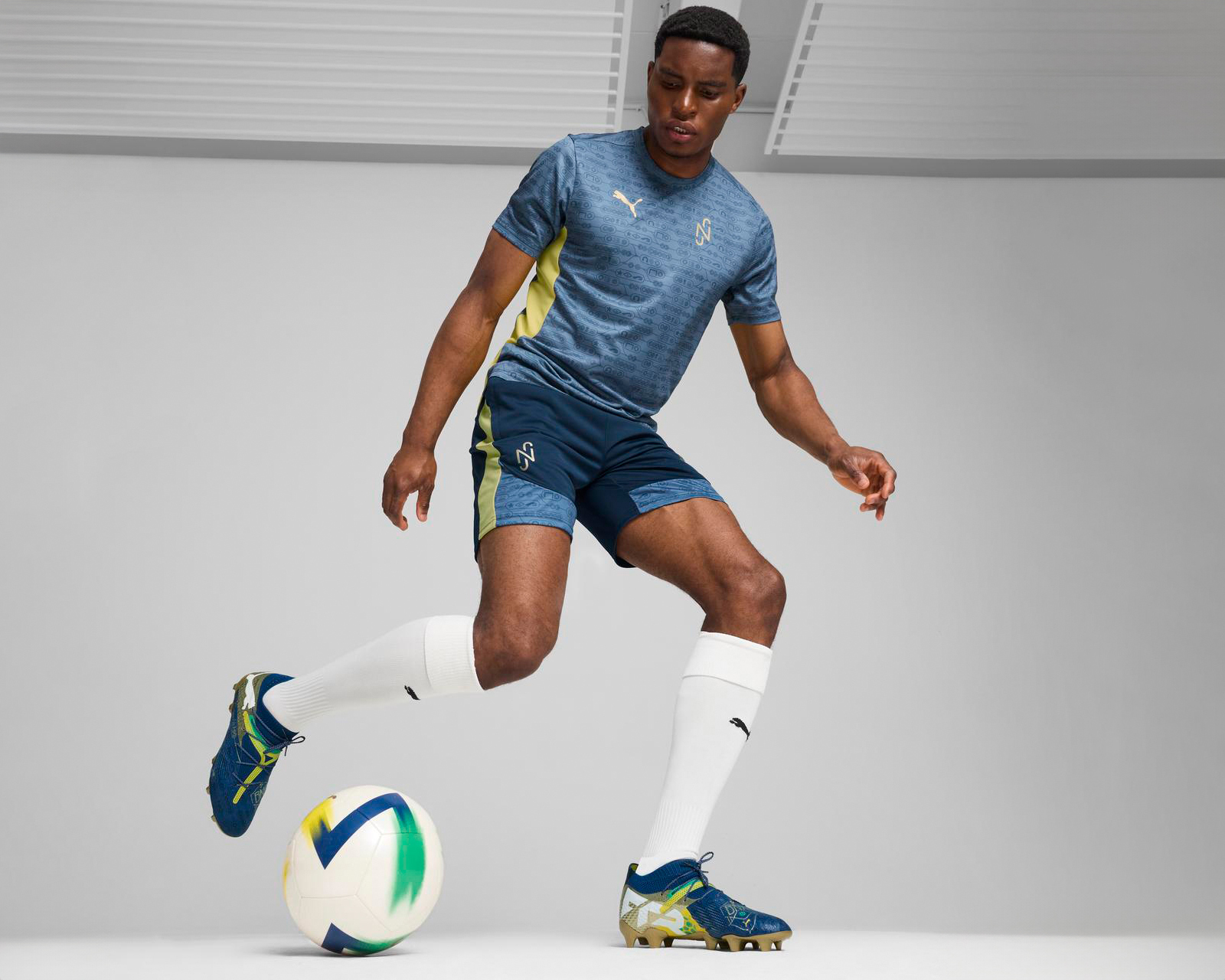 Foto 9 pulgar | Foto 8 | Taquetes para Futbol Puma Future 7 Ultimate BNA para Hombre