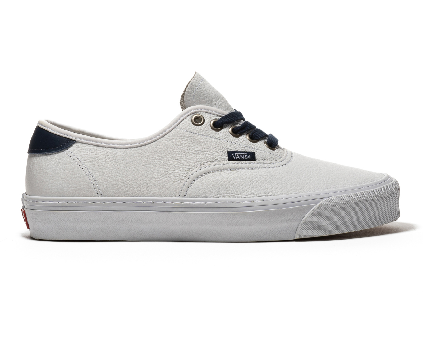 Foto 4 pulgar | Foto 3 | Tenis Vans Authentic Juveniles