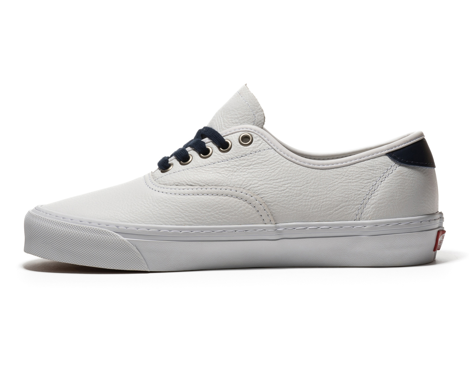 Foto 5 pulgar | Foto 4 | Tenis Vans Authentic Juveniles