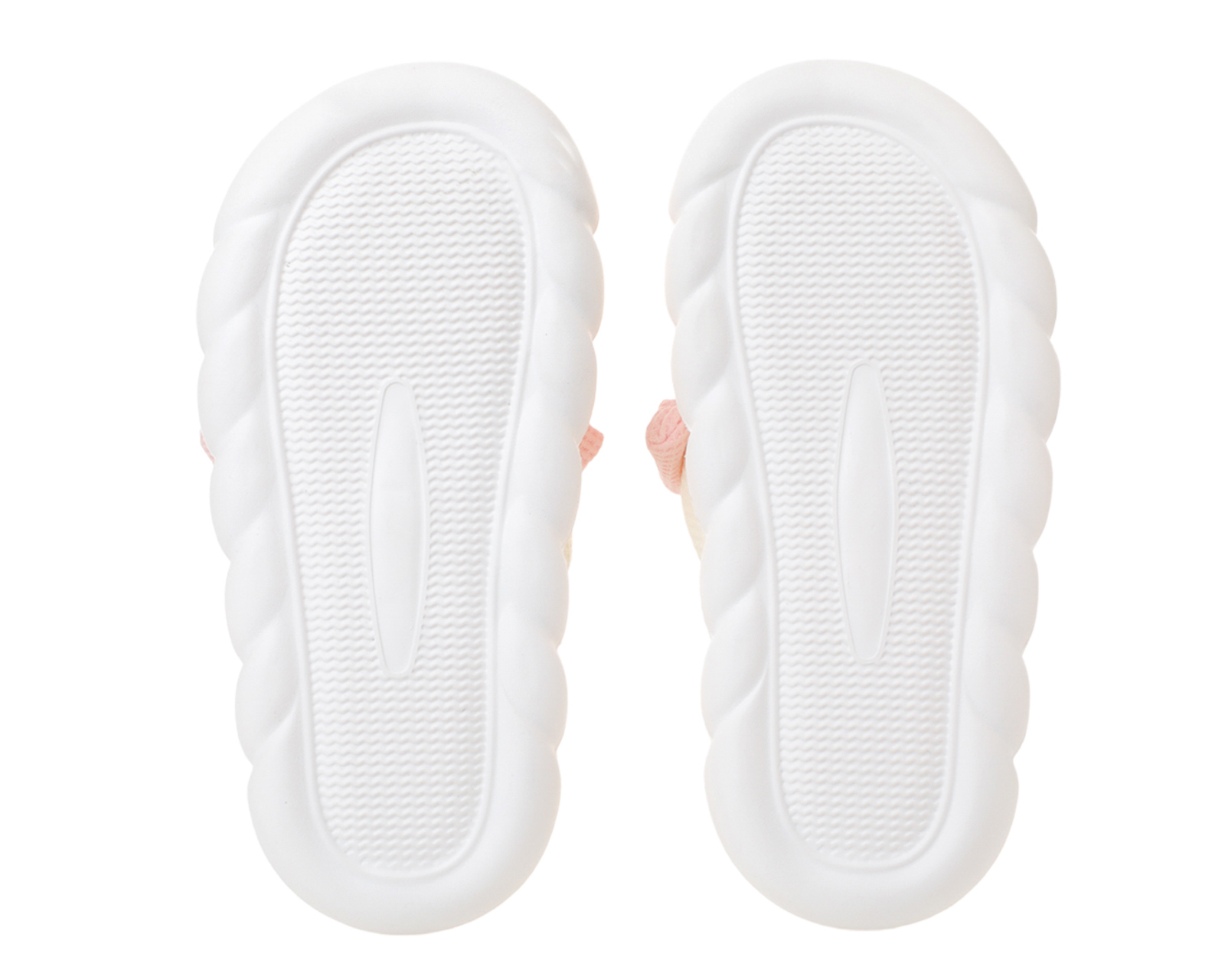 Foto 3 pulgar | Foto 2 | Pantuflas Beauty Secret para Mujer