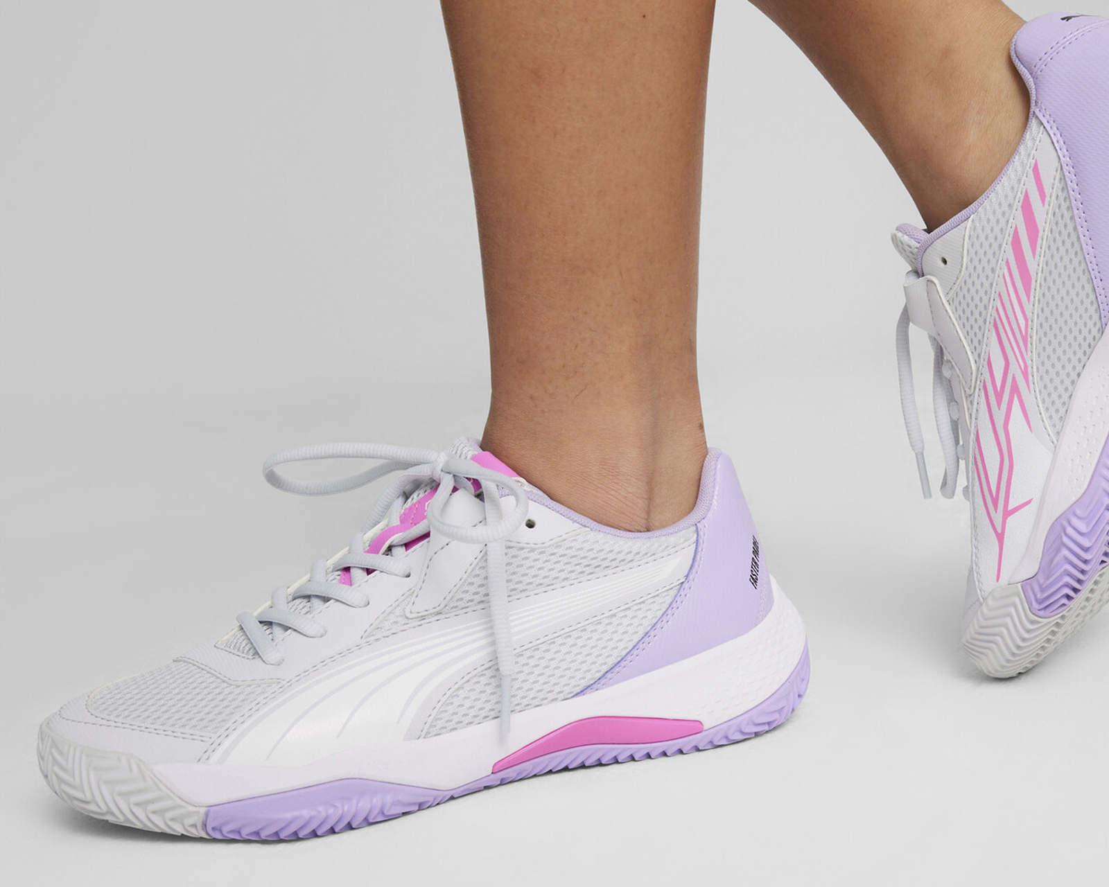 Foto 8 pulgar | Foto 7 | Tenis para Correr Puma Nova Court para Mujer