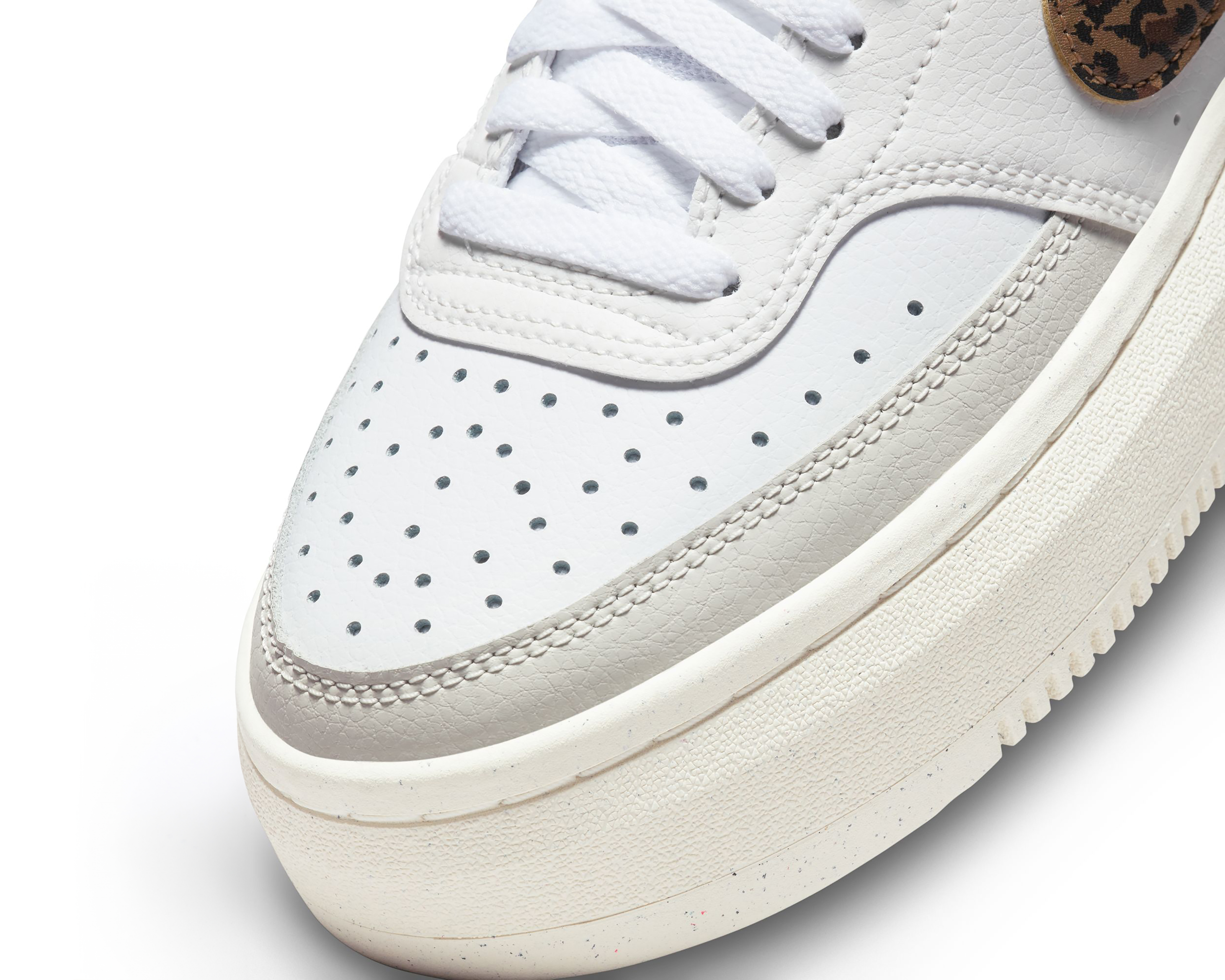 Foto 7 | Foto 7 | Tenis Nike Court Vision Alta para Mujer