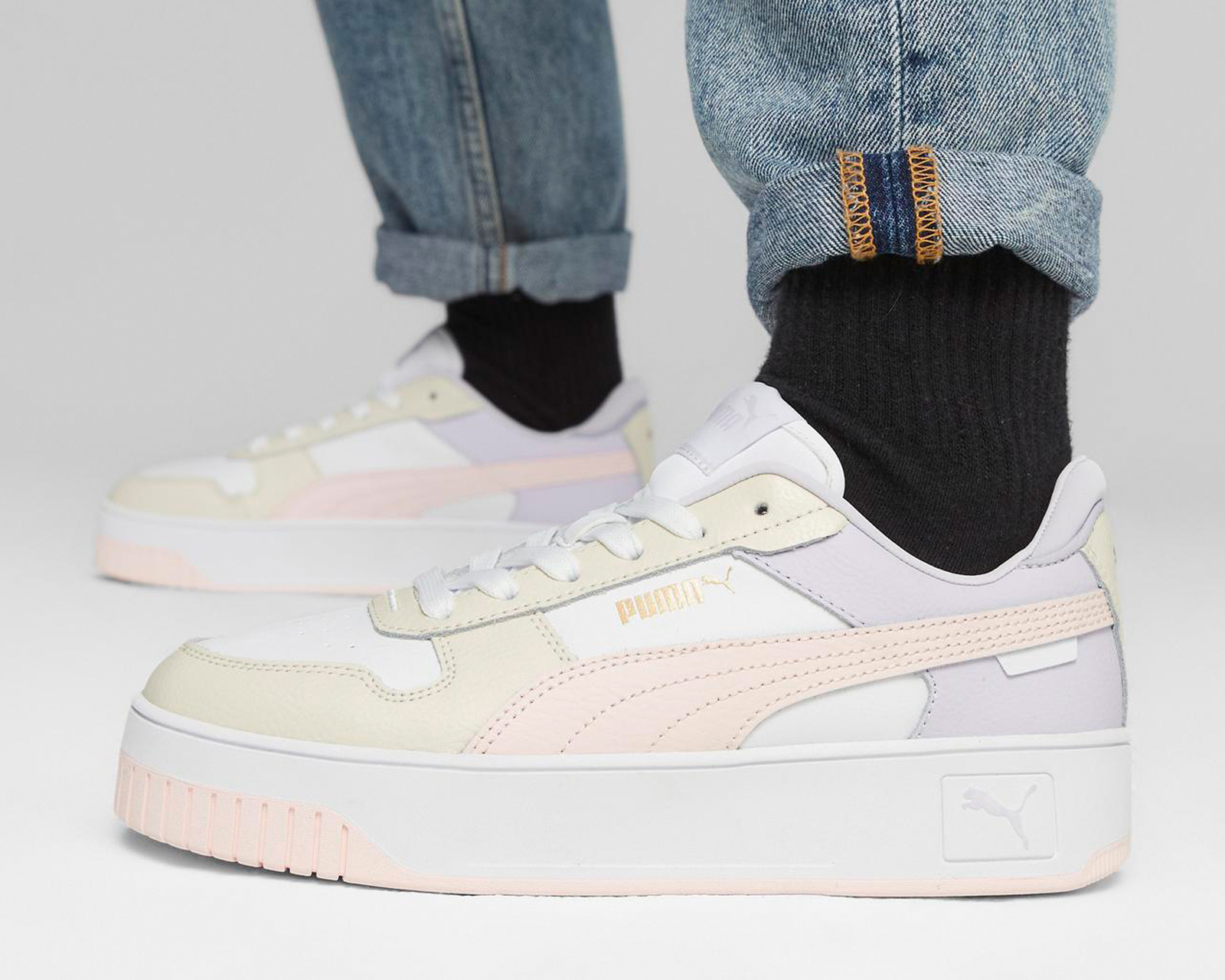 Foto 8 pulgar | Foto 7 | Tenis Puma Carina Street para Mujer