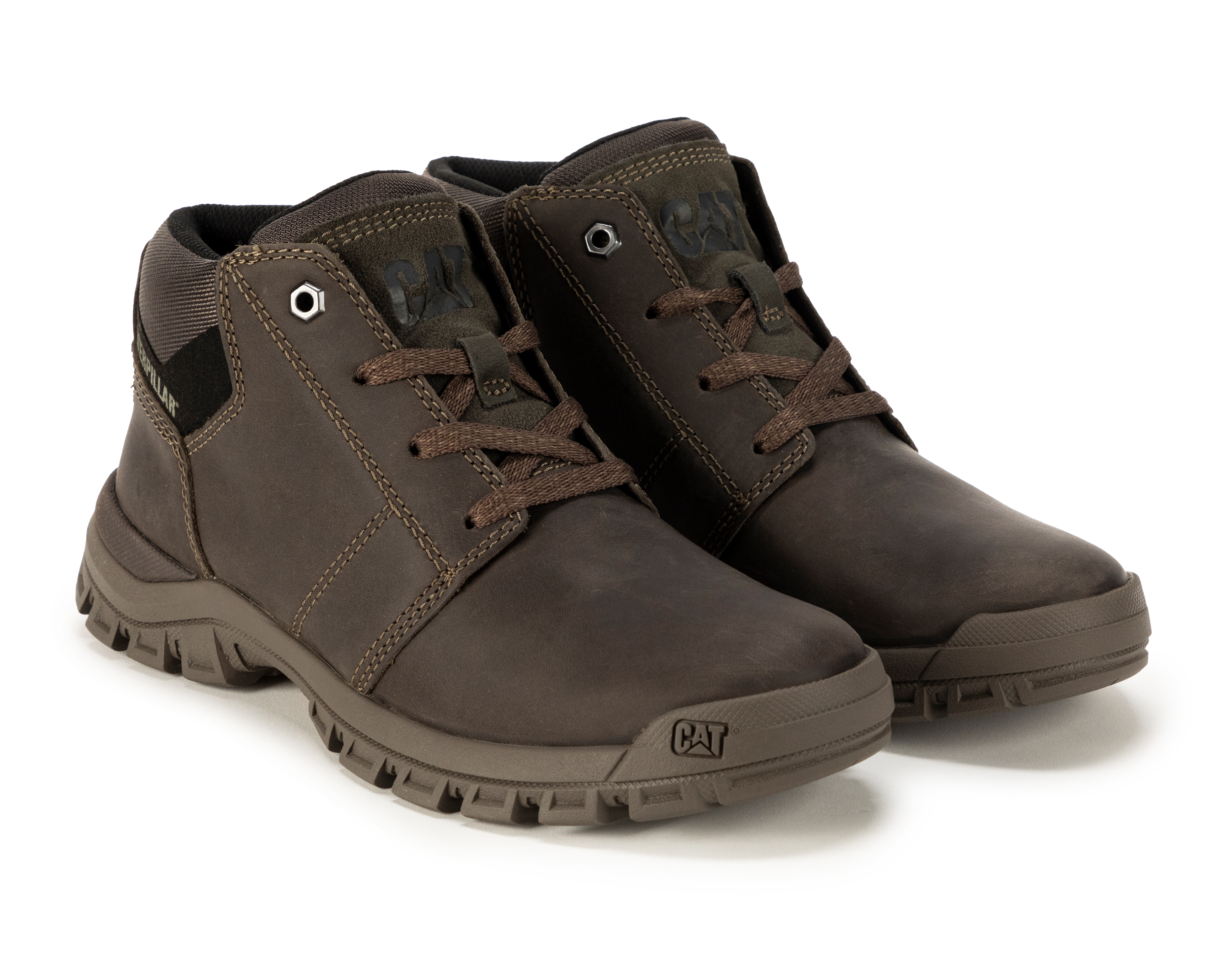 Foto 2 pulgar | Foto 1 | Botas CAT Thereshold Chukka de Piel para Hombre