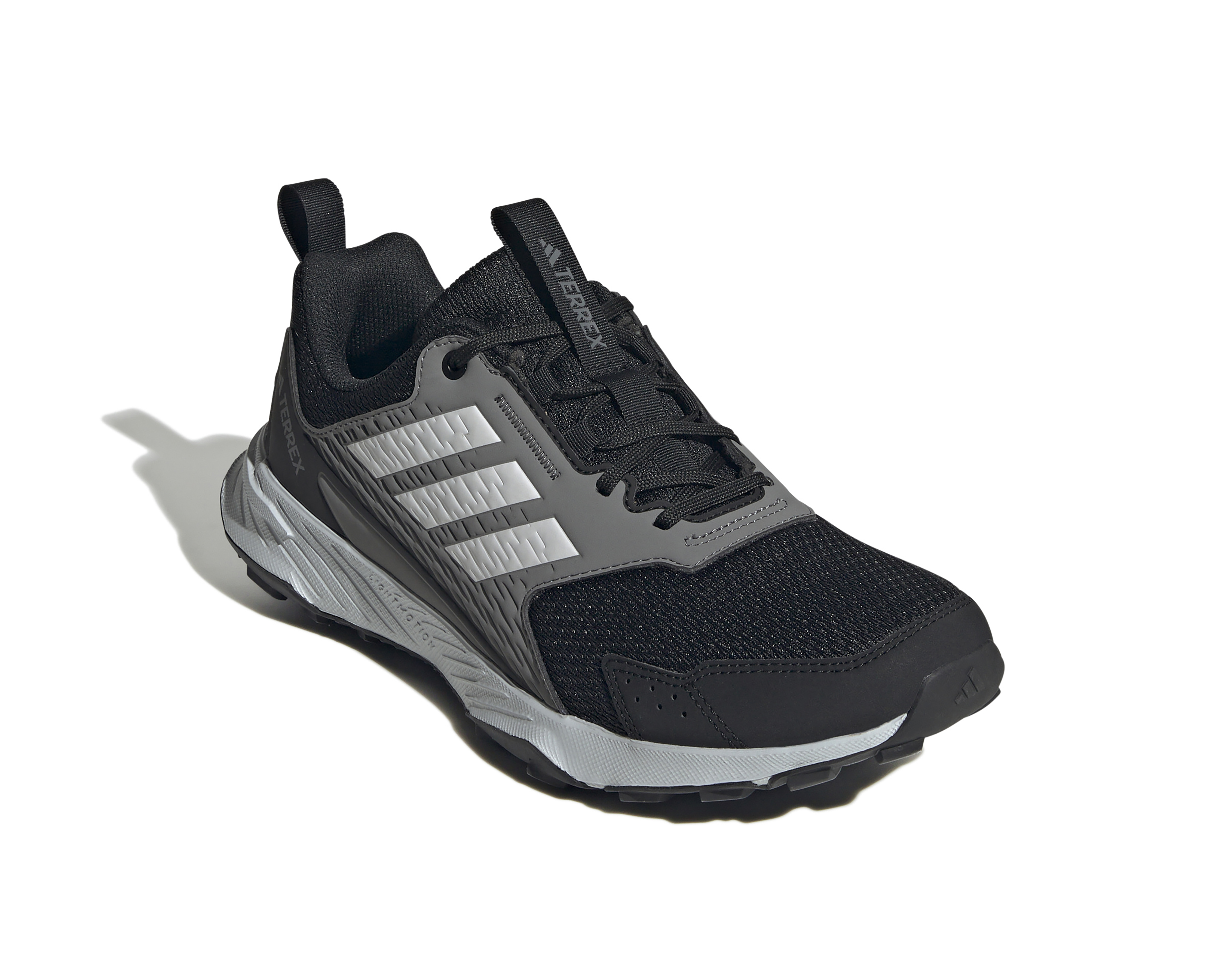 Foto 2 pulgar | Foto 1 | Tenis para Correr Adidas Terrex Tracefinder 2 para Mujer