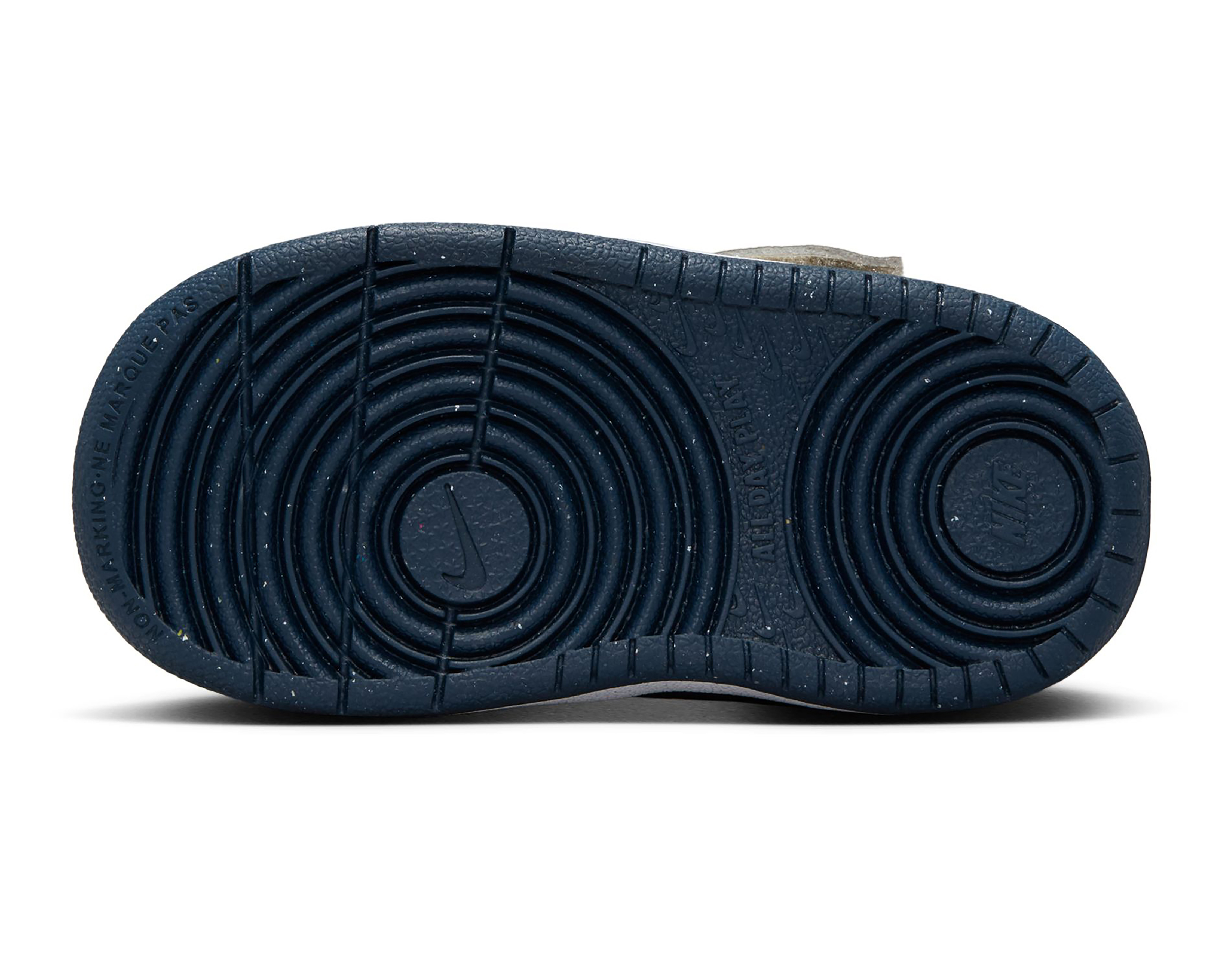 Foto 4 pulgar | Foto 3 | Tenis Nike Court Borough Low Recraft para Niño