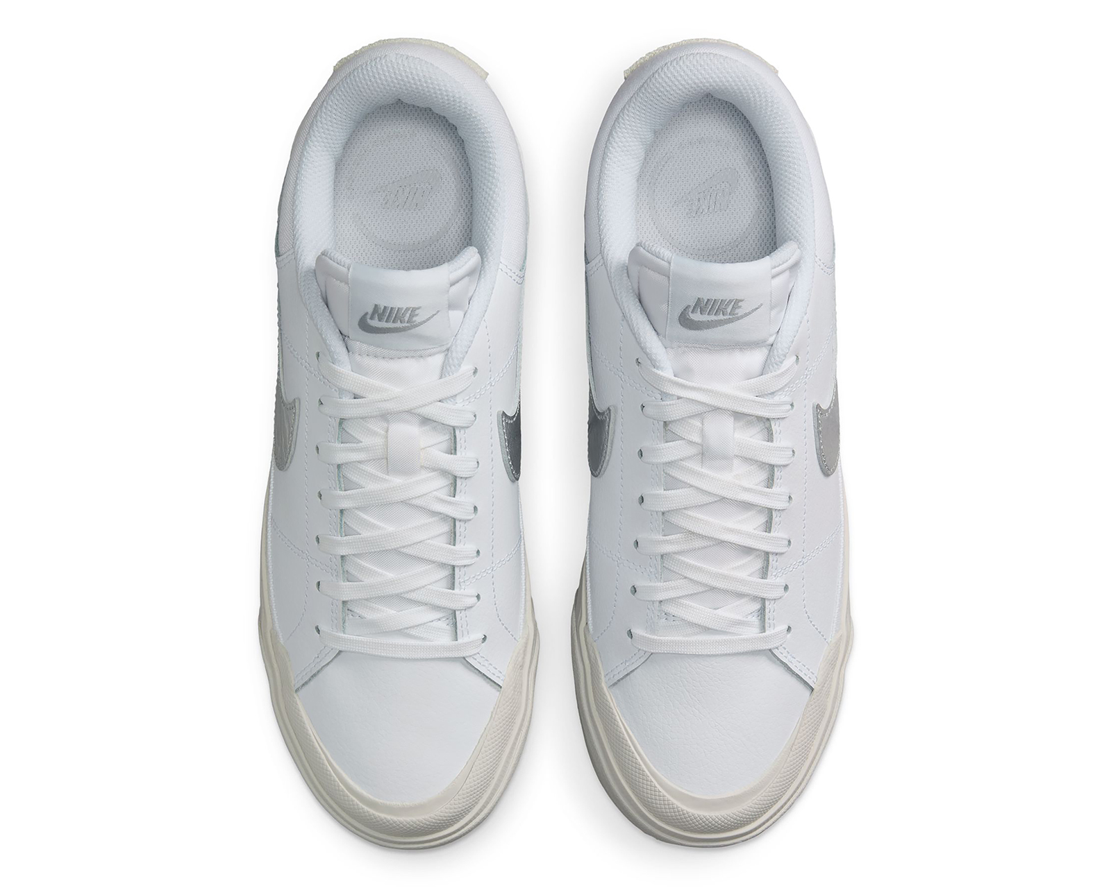 Foto 4 pulgar | Foto 3 | Tenis Nike Court Legacy Lift para Mujer