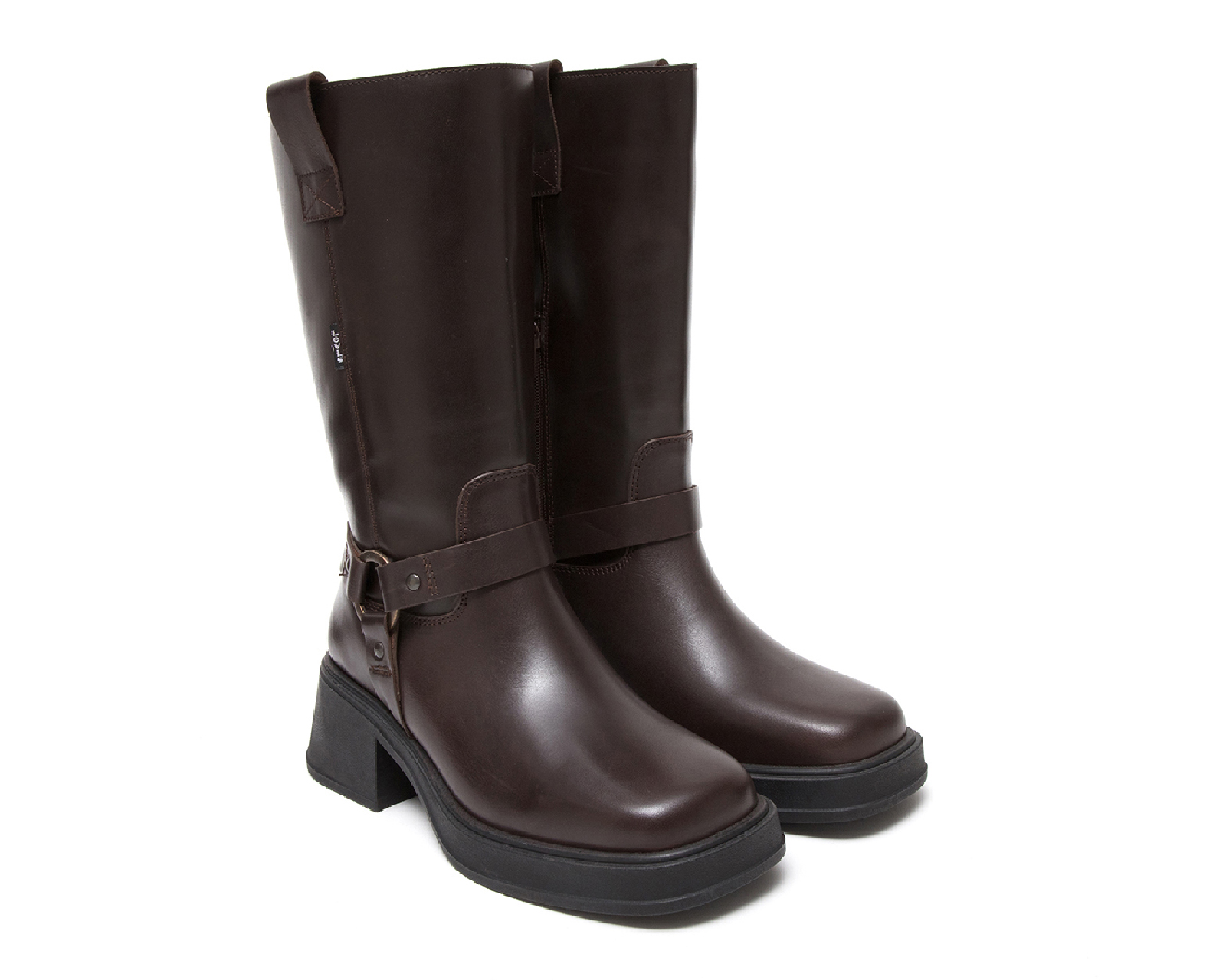 Foto 2 pulgar | Foto 1 | Botas Casuales Levi's para Mujer