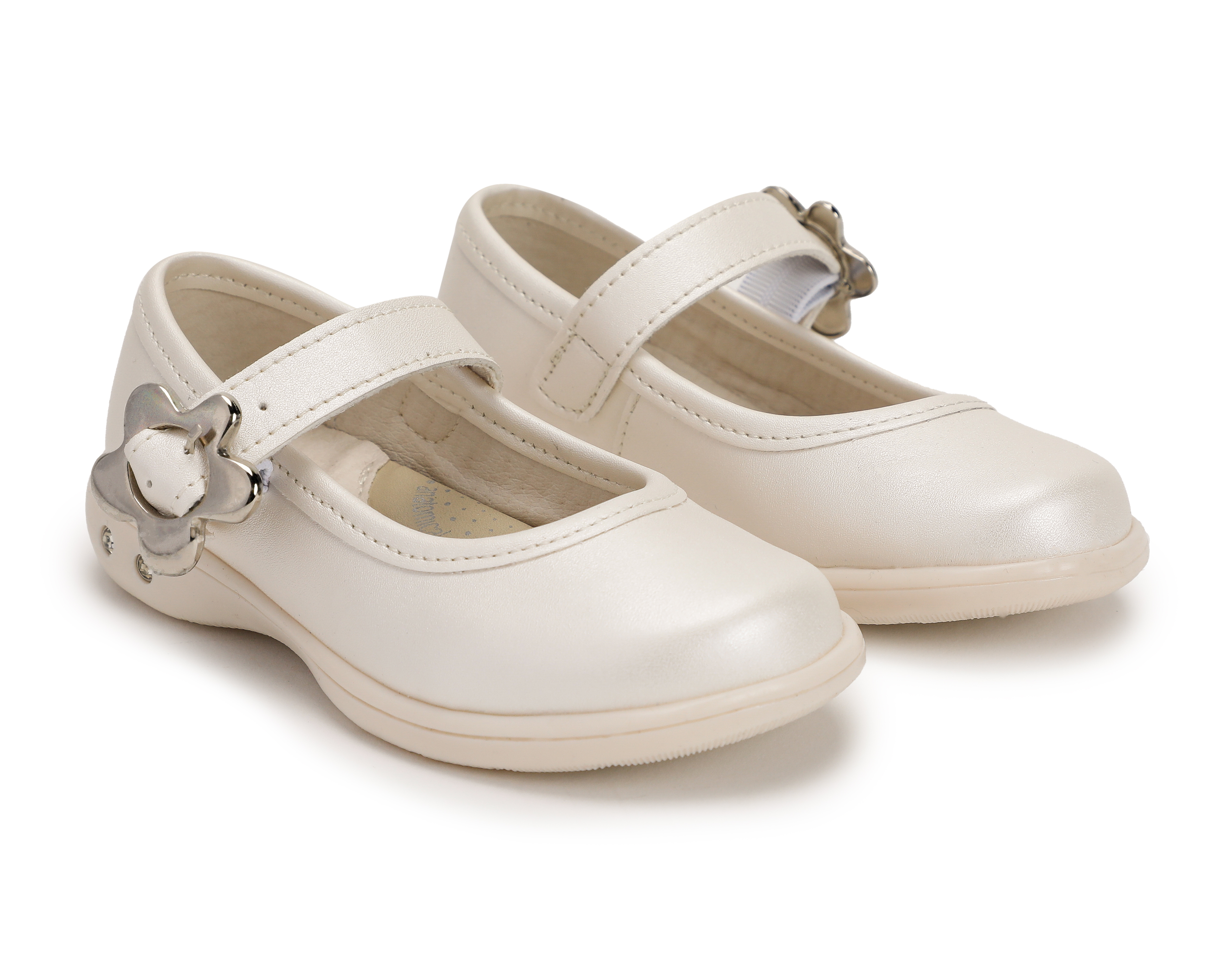 Foto 2 pulgar | Foto 1 | Zapatos de Moda Chabelo para Niña