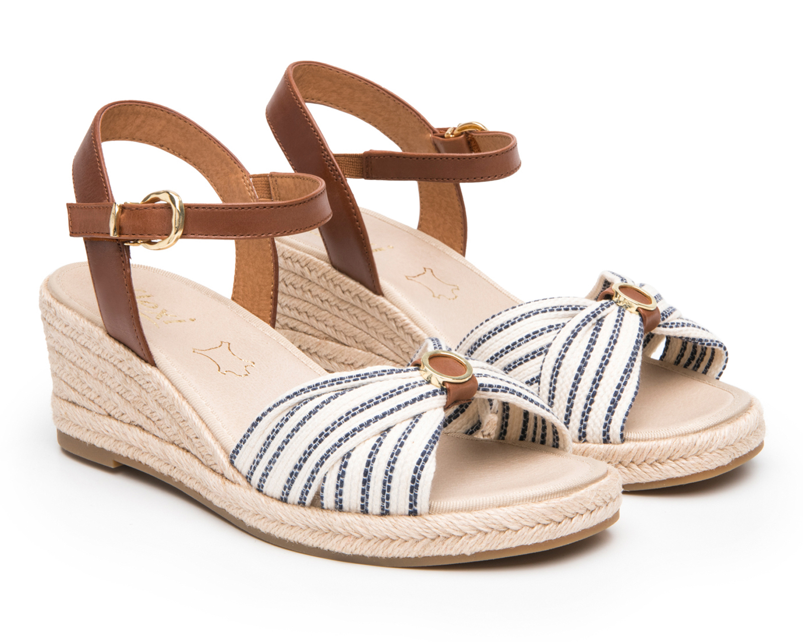Foto 2 pulgar | Foto 1 | Sandalias Casuales Flexi para Mujer