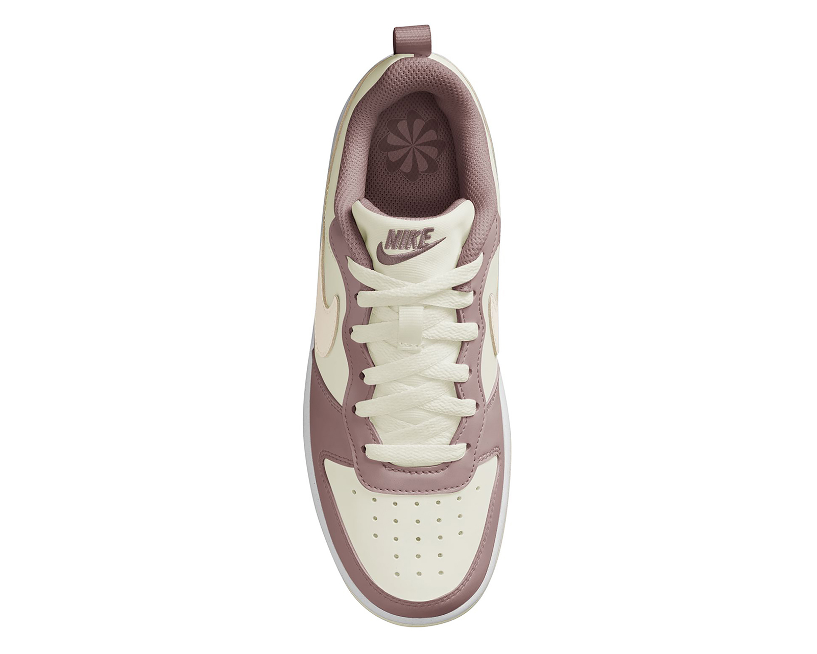 Foto 4 pulgar | Foto 3 | Tenis Nike Court Borough Low Recraft Juveniles