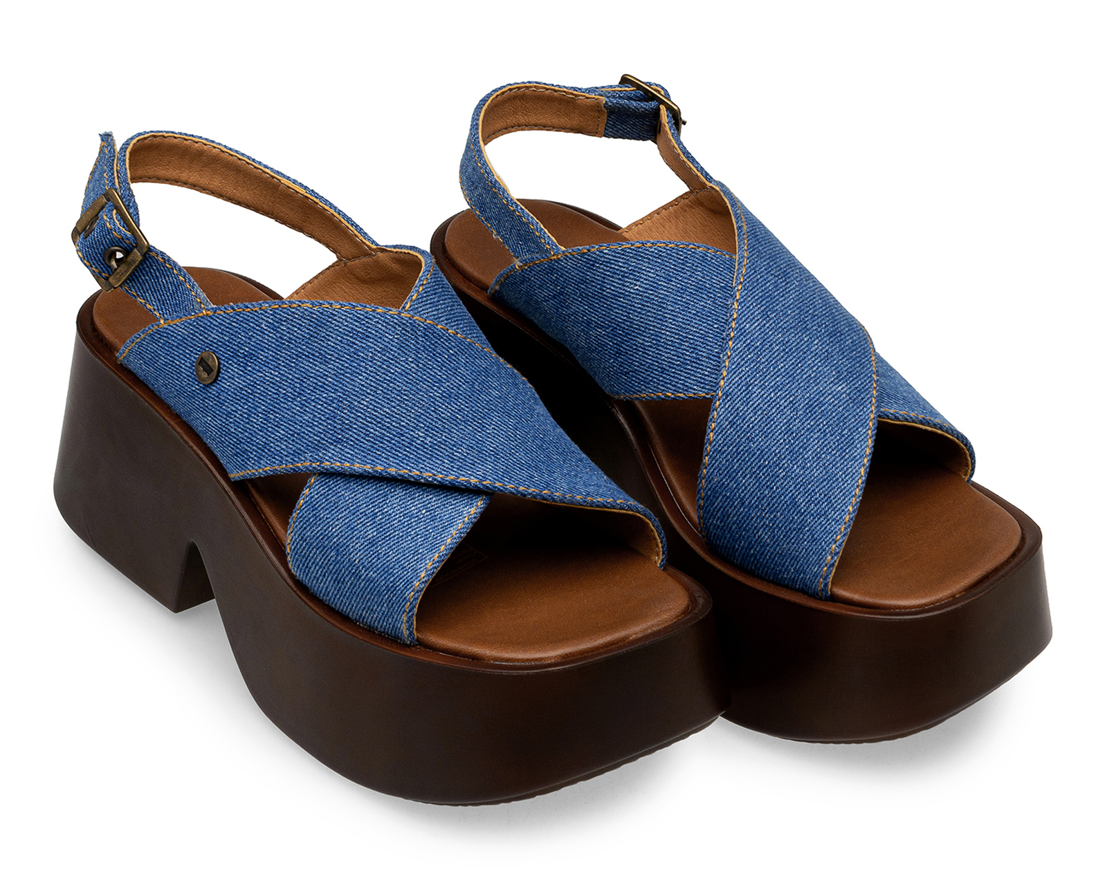 Foto 2 pulgar | Foto 1 | Sandalias Casuales Levi's para Mujer