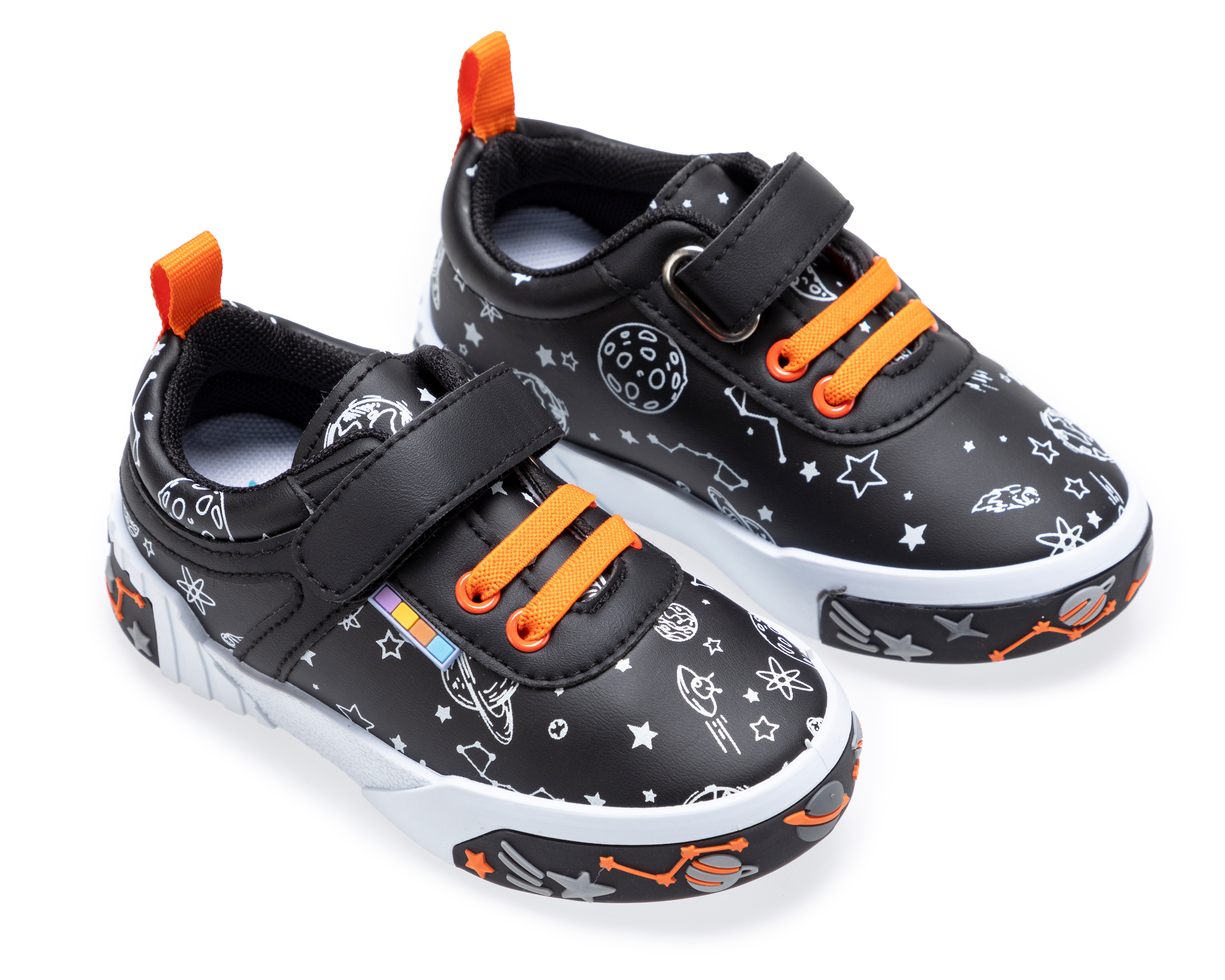 Foto 2 pulgar | Foto 1 | Tenis de Moda Ferrato para Niño