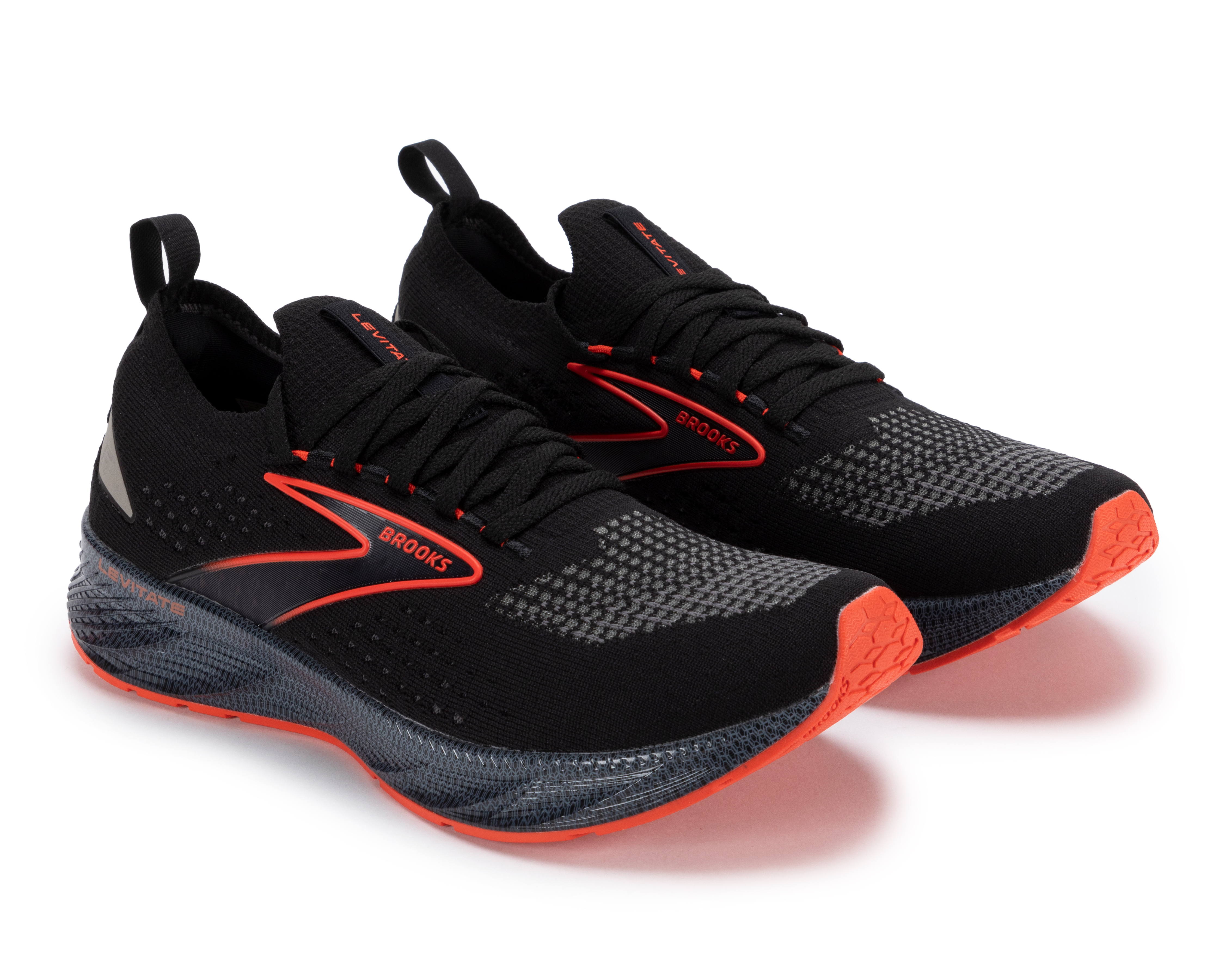 Tenis para Correr Brooks Levitate Stealthfit 6 para Hombre