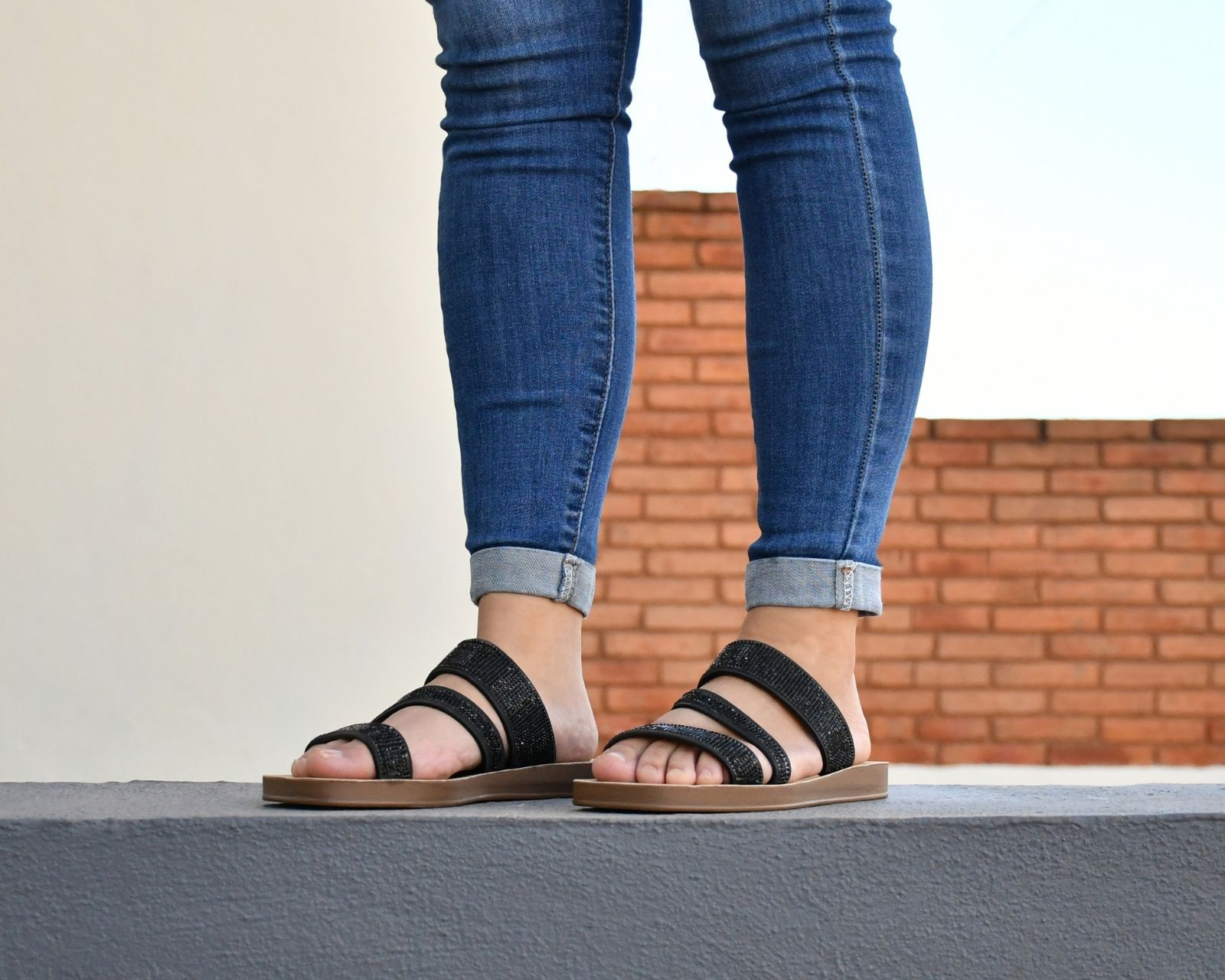 Foto 8 pulgar | Foto 7 | Sandalias Casuales 18 Forever para Mujer