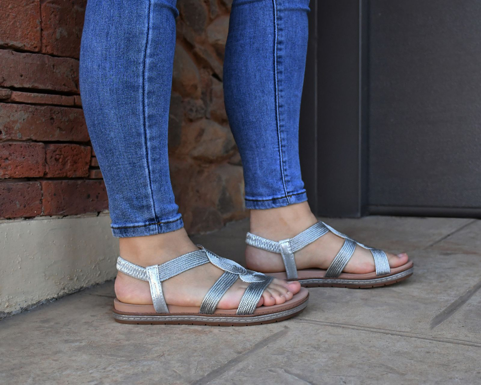 Foto 7 | Foto 7 | Sandalias Casuales 18 Forever para Mujer