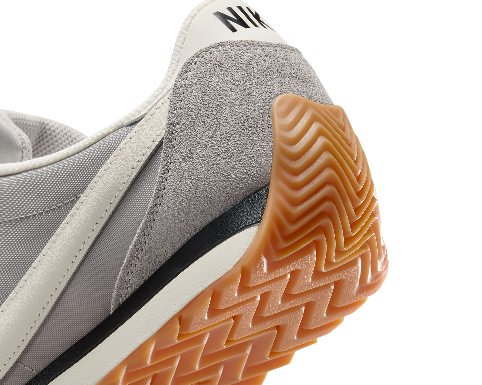Foto 9 pulgar | Foto 8 | Tenis Nike Pacific para Hombre