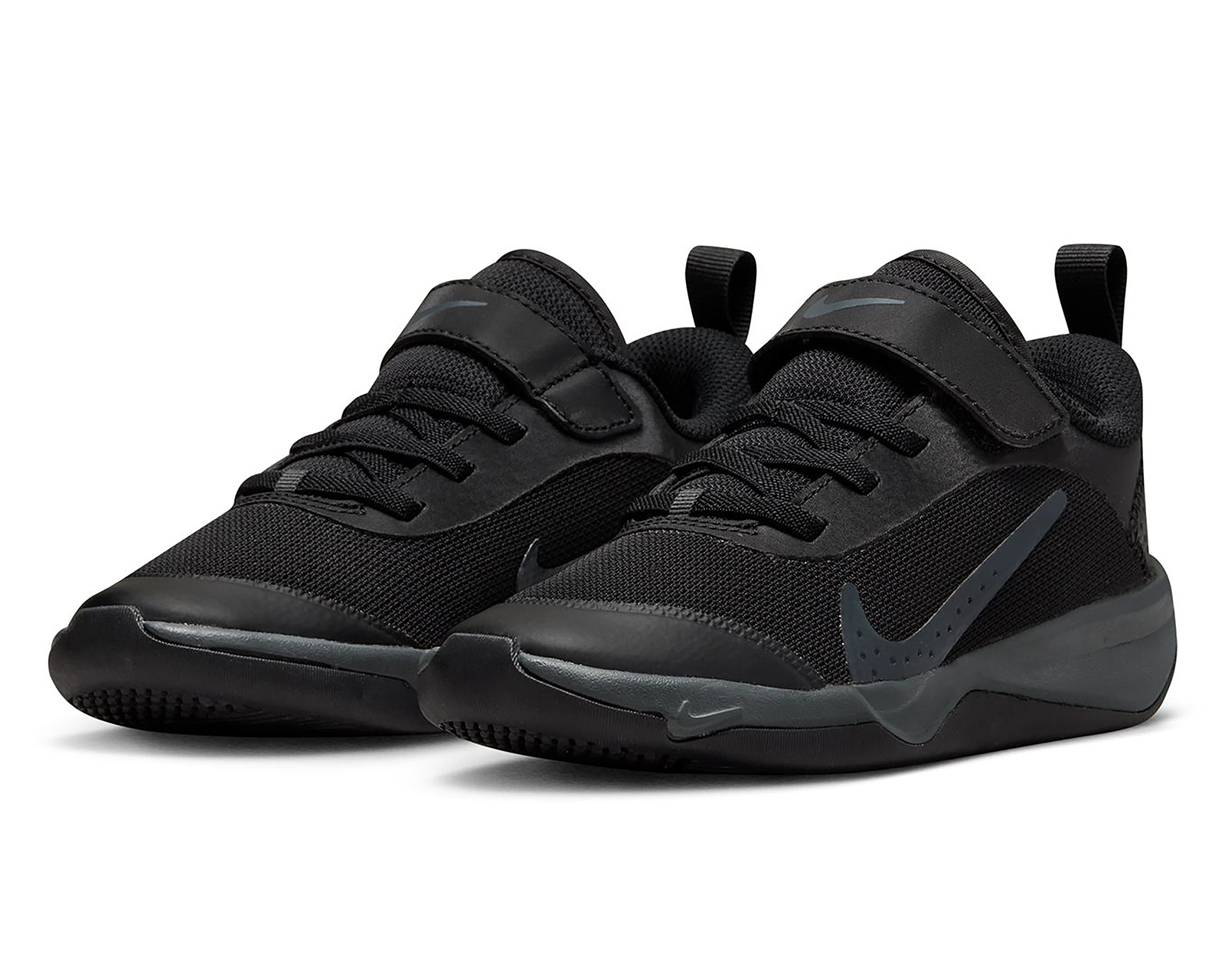 Tenis Nike Omni Multi-Court para Niño