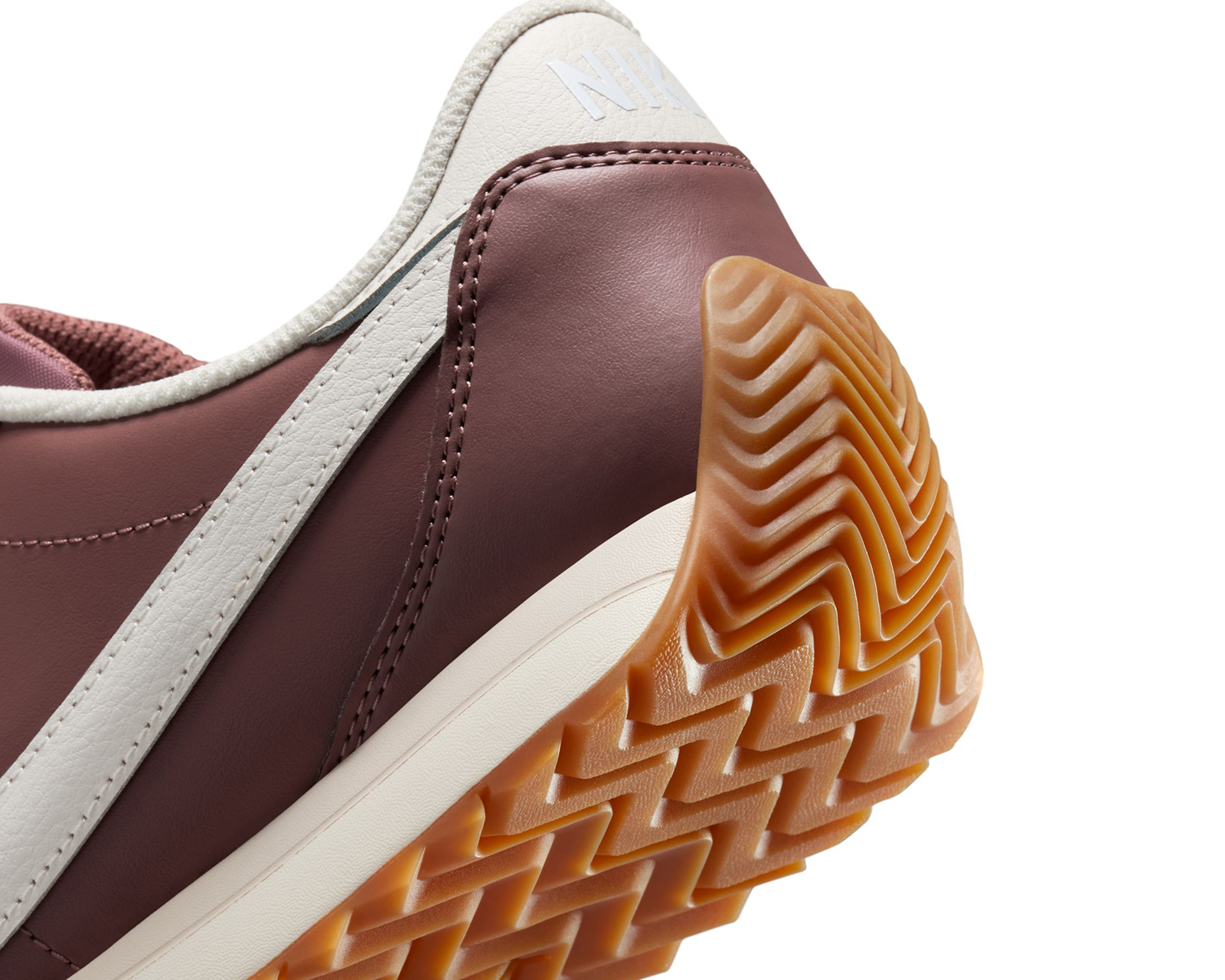 Foto 9 pulgar | Foto 8 | Tenis para Correr Nike Pacific Leather para Mujer