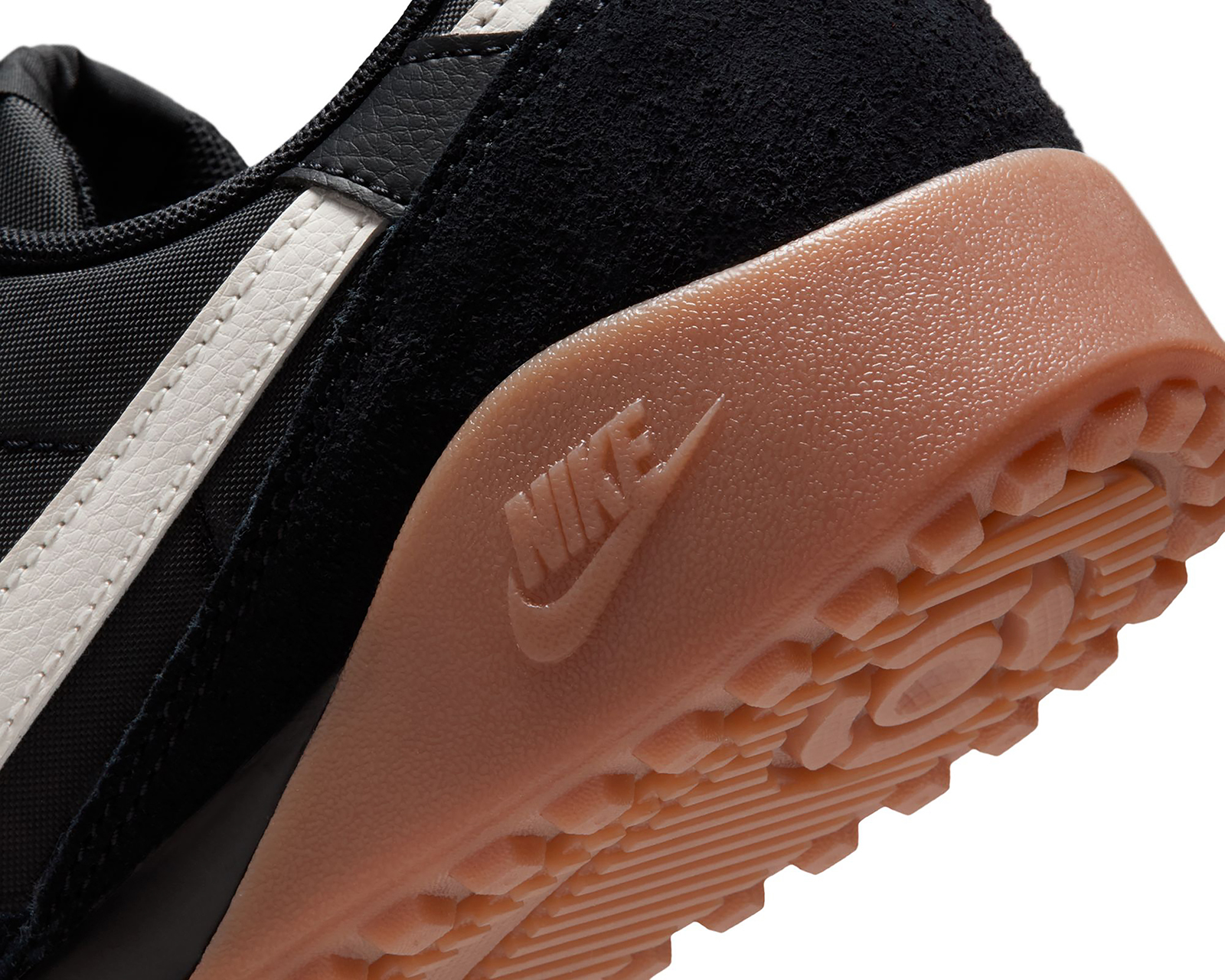 Foto 9 pulgar | Foto 8 | Tenis Nike Terra Manta para Mujer