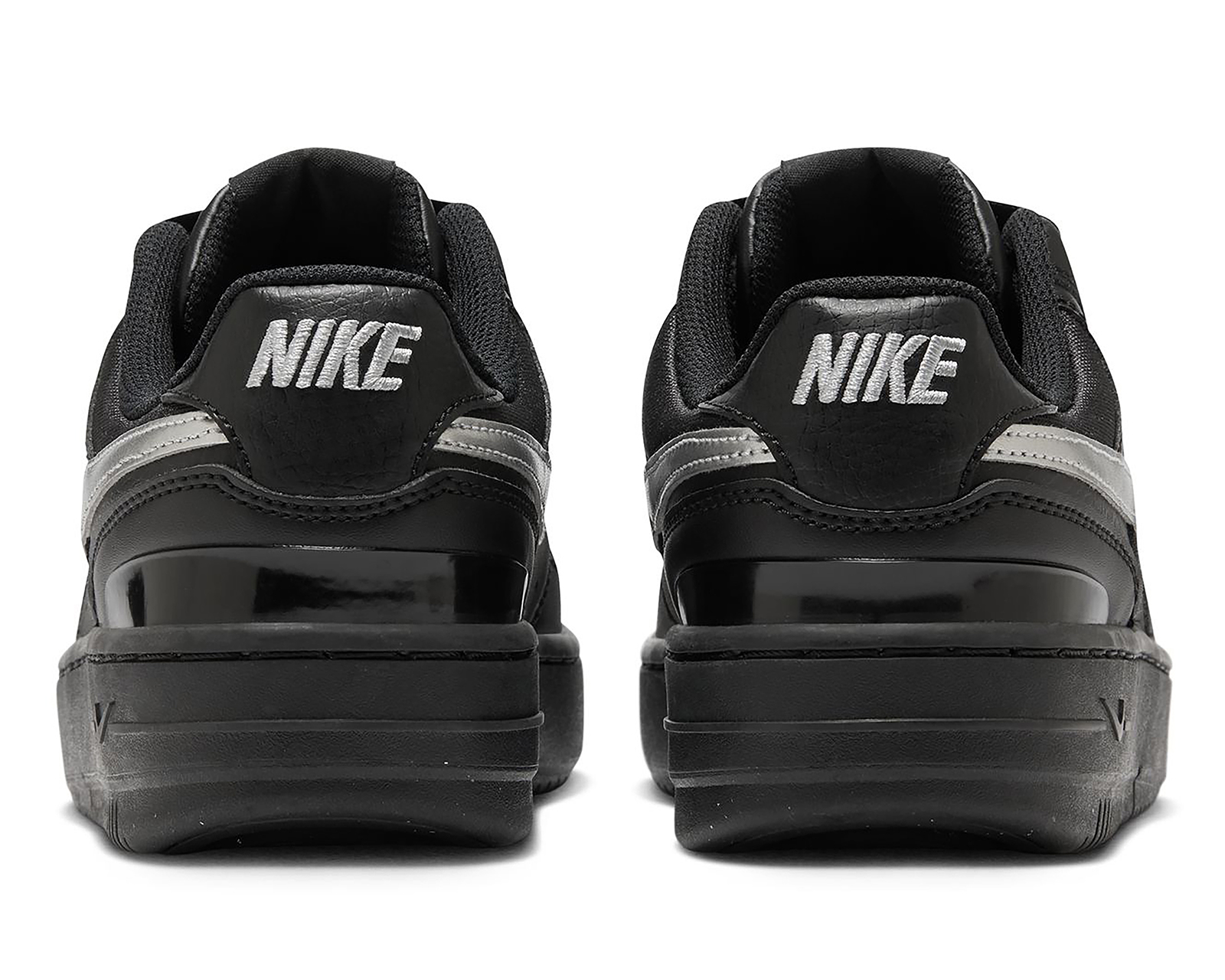 Foto 5 pulgar | Foto 4 | Tenis Nike Gamma Force para Mujer