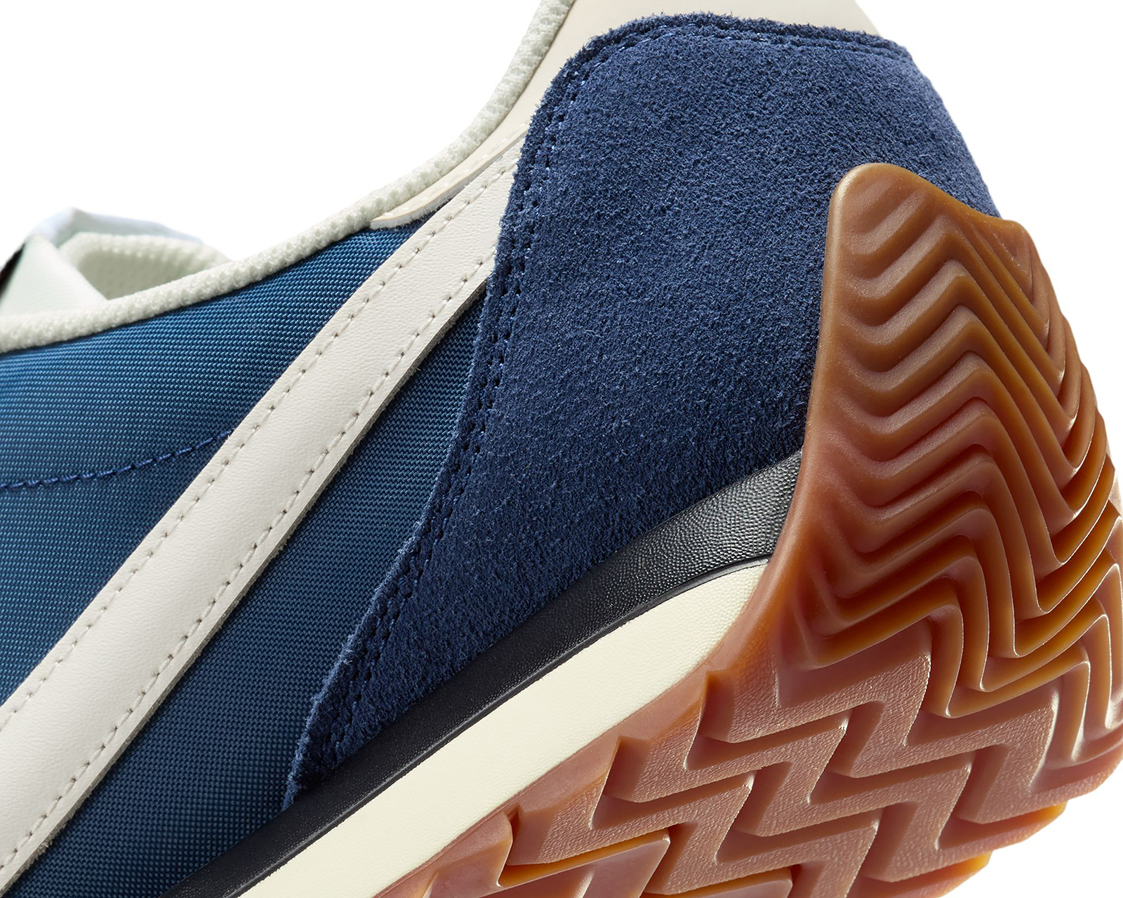 Foto 9 pulgar | Foto 8 | Tenis Nike Pacific para Hombre