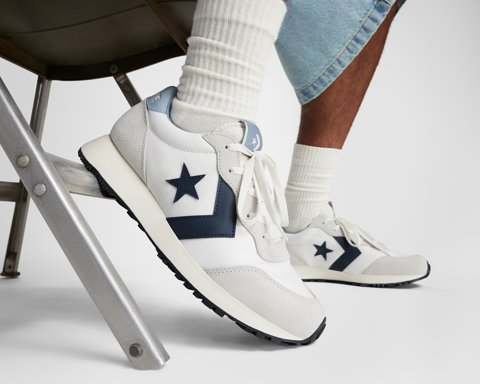 Foto 8 | Foto 8 | Tenis Converse Omega Trainer para Hombre