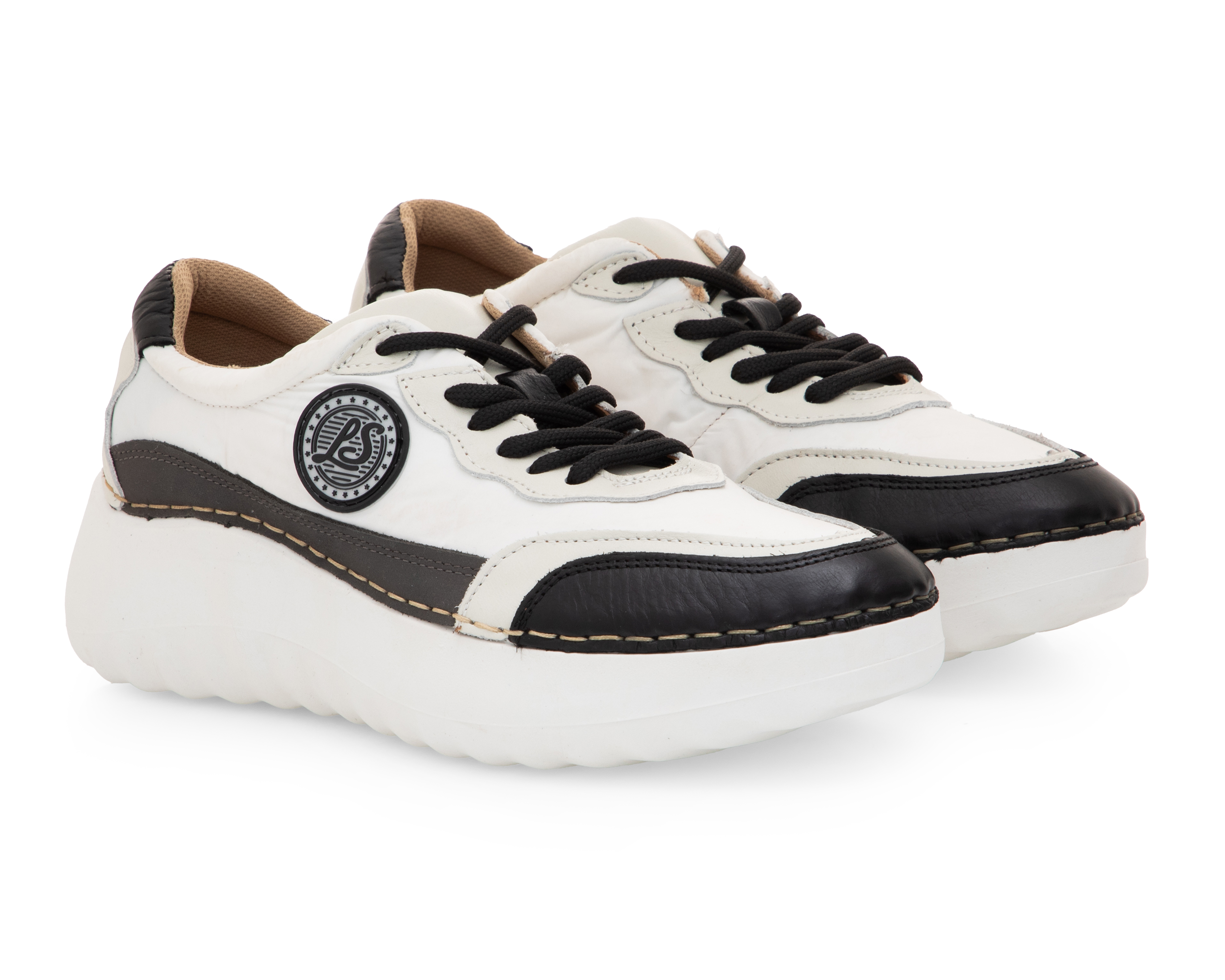 Foto 2 pulgar | Foto 1 | Tenis Casuales Lobo Solo de Piel para Mujer