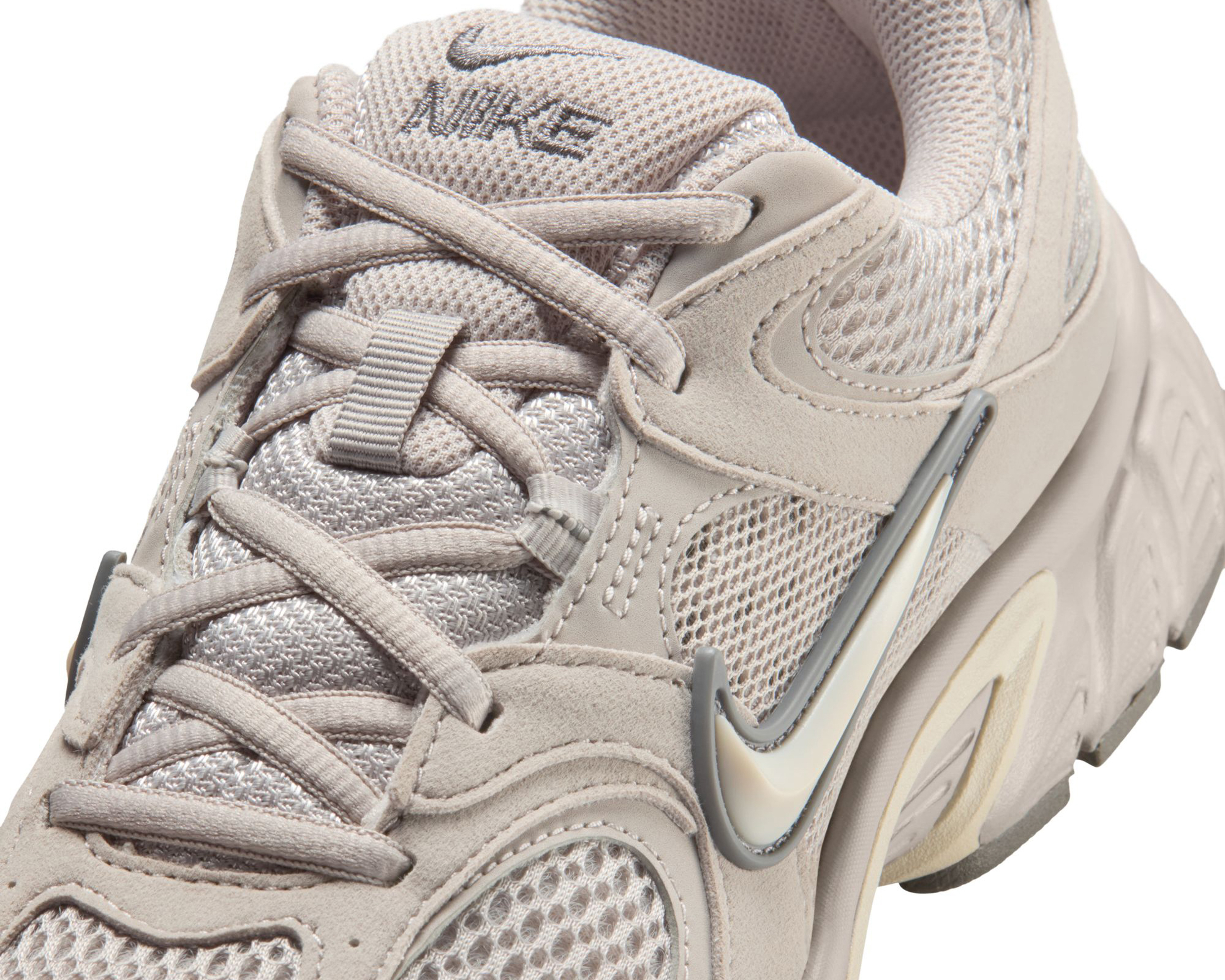 Foto 8 pulgar | Foto 7 | Tenis Nike V5 RNR para Mujer